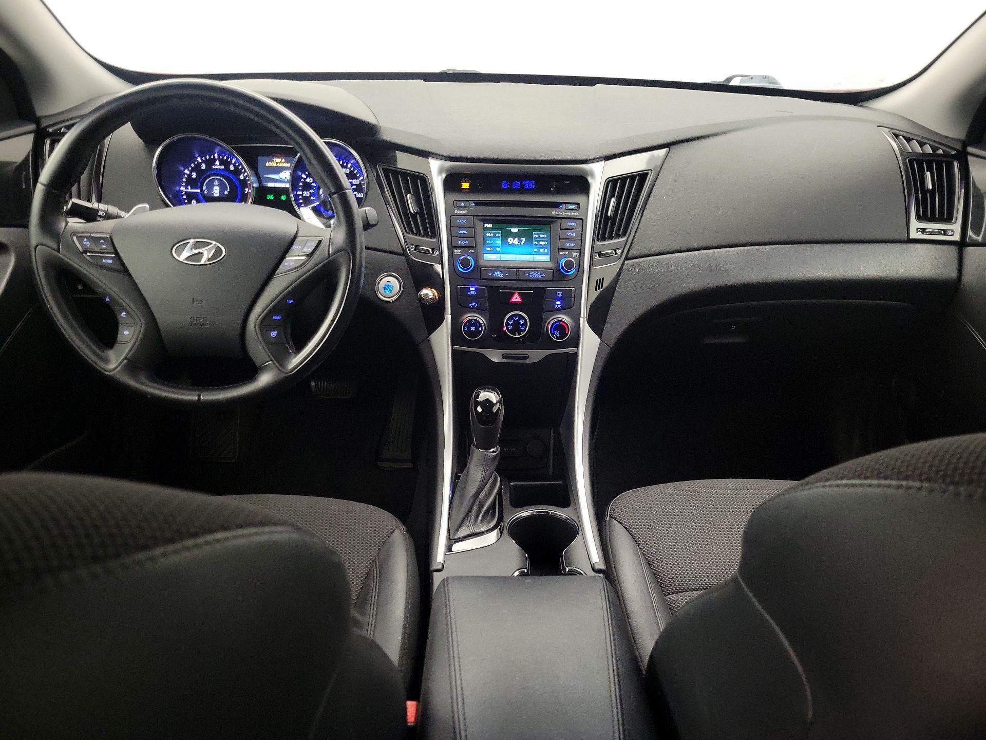 Thumbnail: 2014 Hyundai Sonata - 9