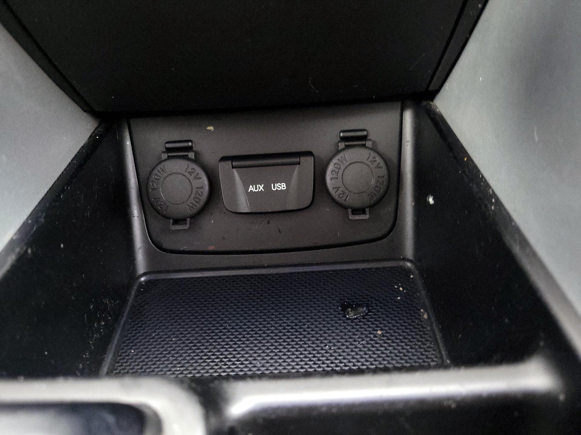 Thumbnail: 2014 Hyundai Sonata - 18