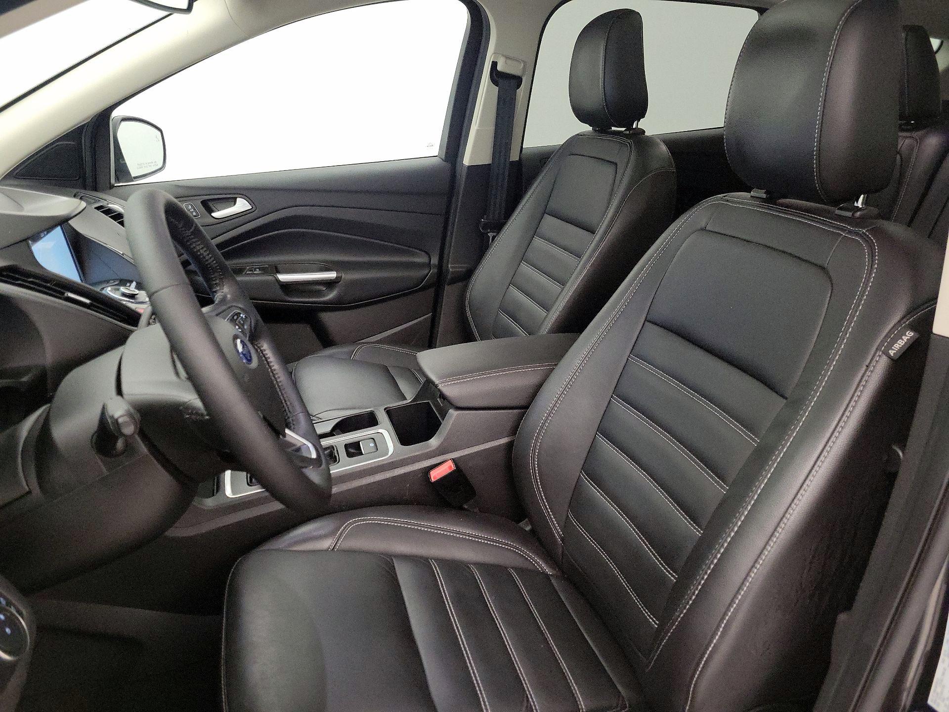 Thumbnail: 2019 Ford Escape - 11