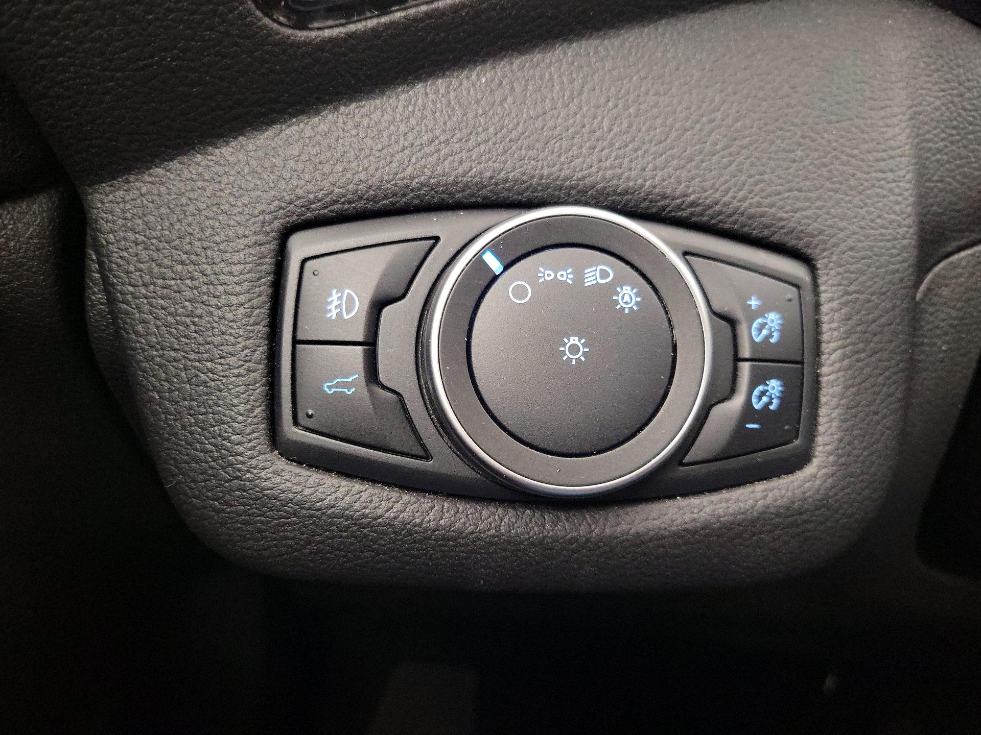 Thumbnail: 2019 Ford Escape - 13