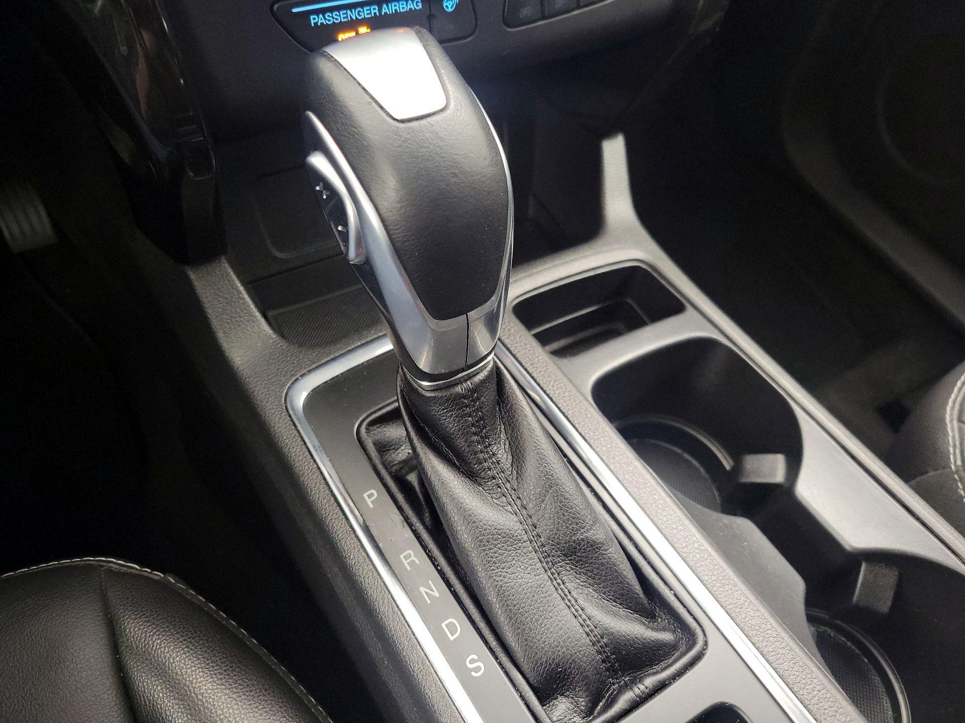 Thumbnail: 2019 Ford Escape - 18