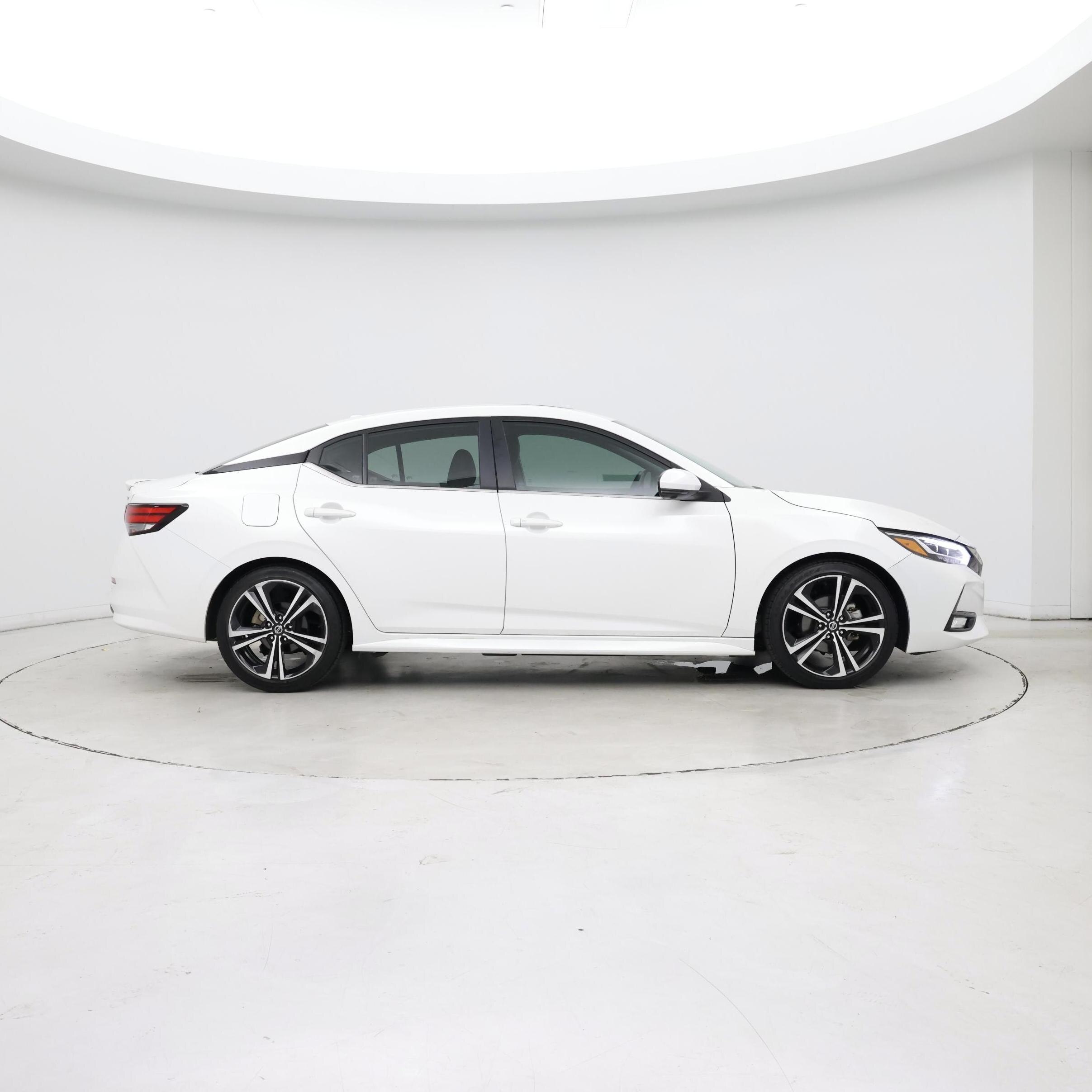 Thumbnail: 2023 Nissan Sentra - 7
