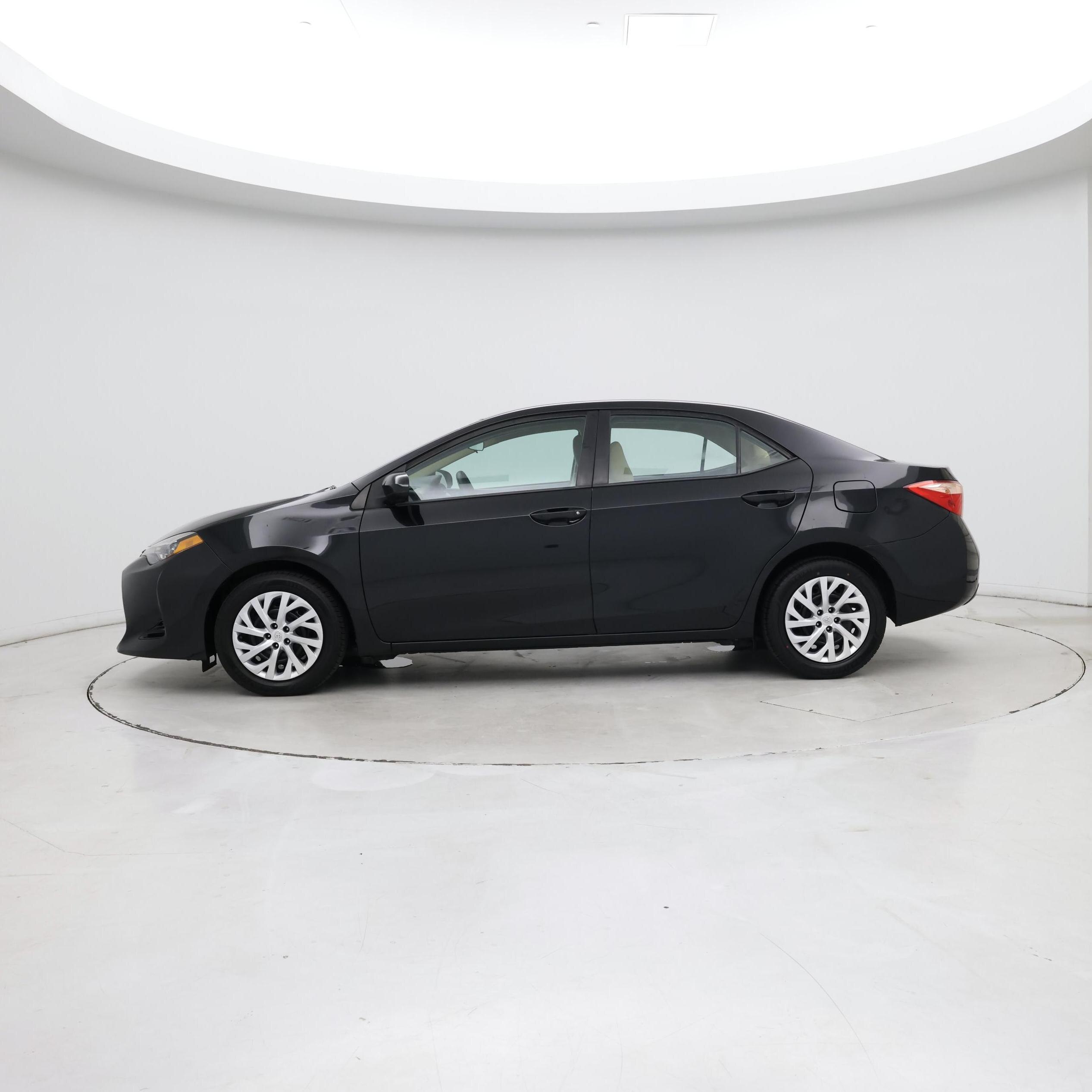 Thumbnail: 2019 Toyota Corolla - 3