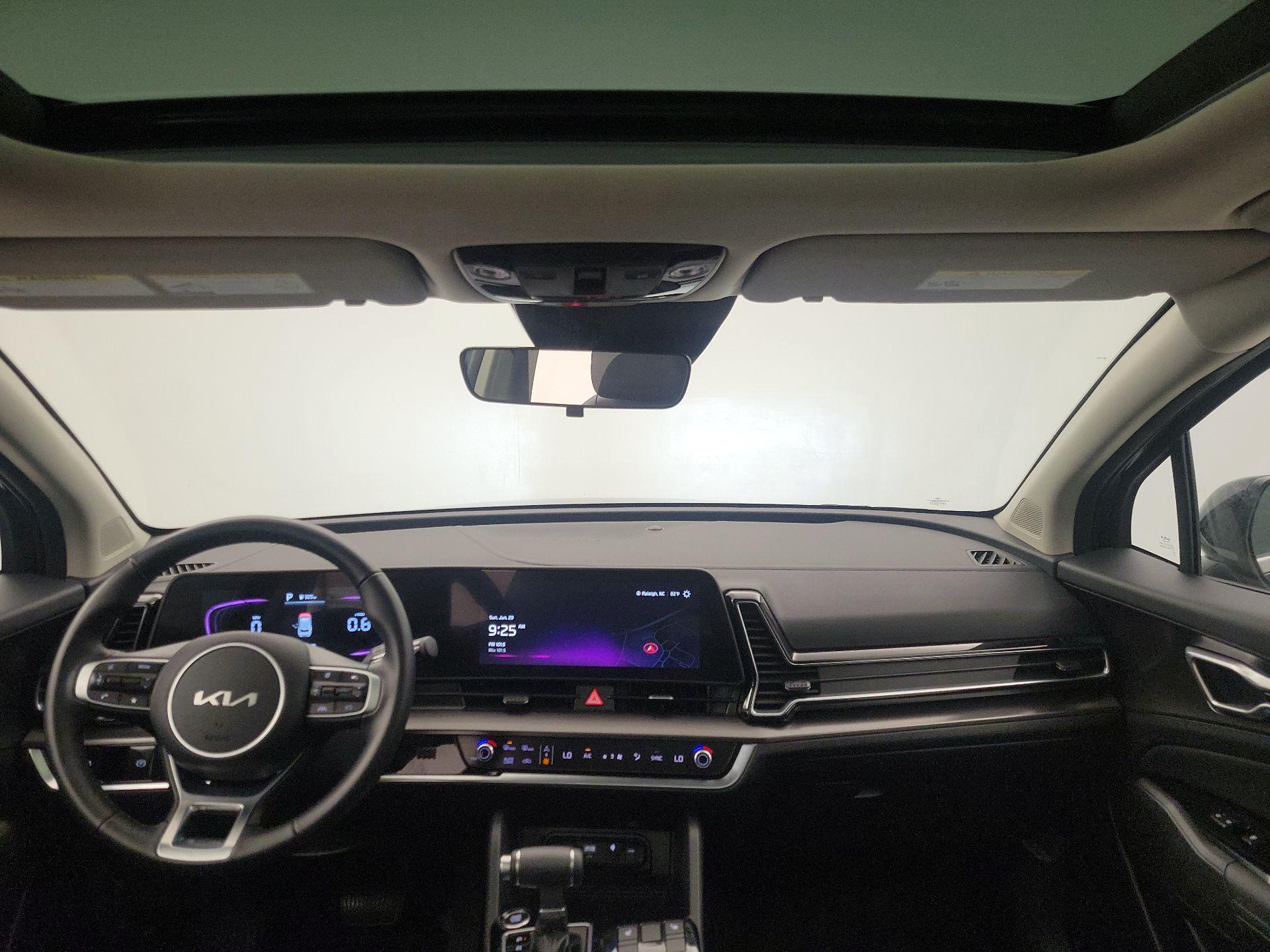 Thumbnail: 2025 Kia Sportage - 9