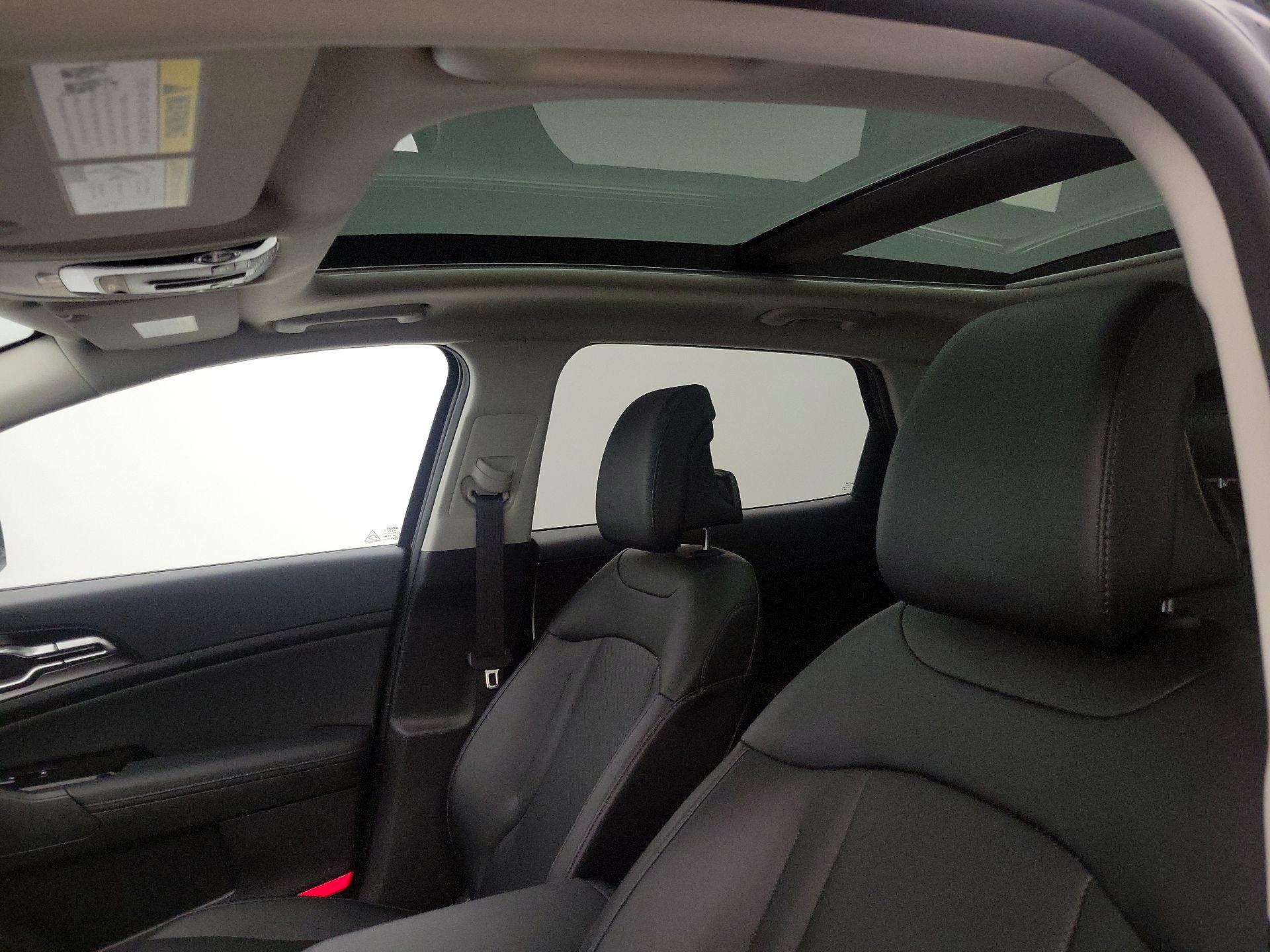 Thumbnail: 2025 Kia Sportage - 19