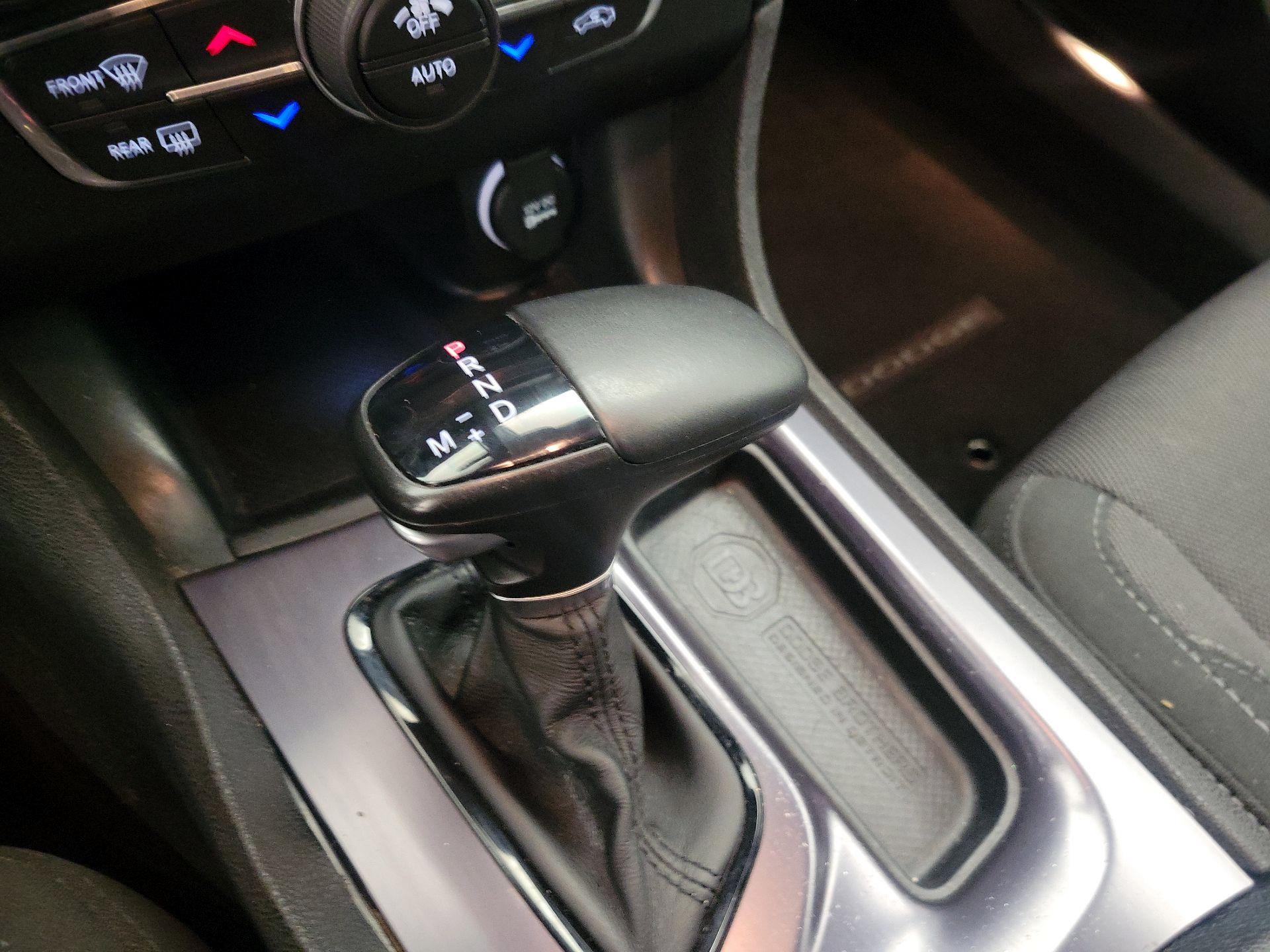 Thumbnail: 2016 Dodge Charger - 16