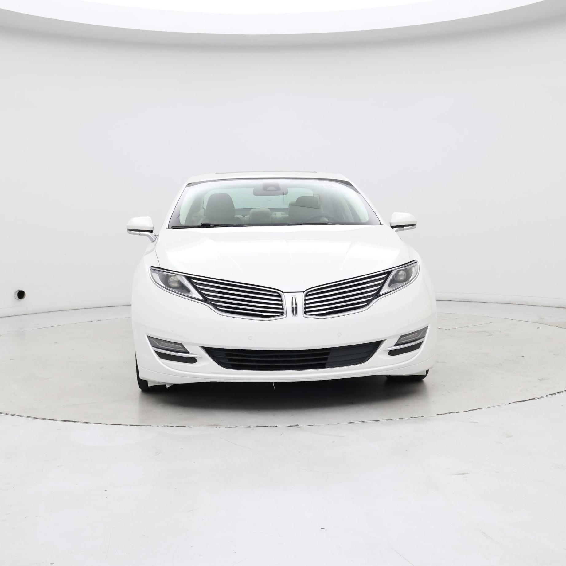 Thumbnail: 2015 Lincoln MKZ - 5