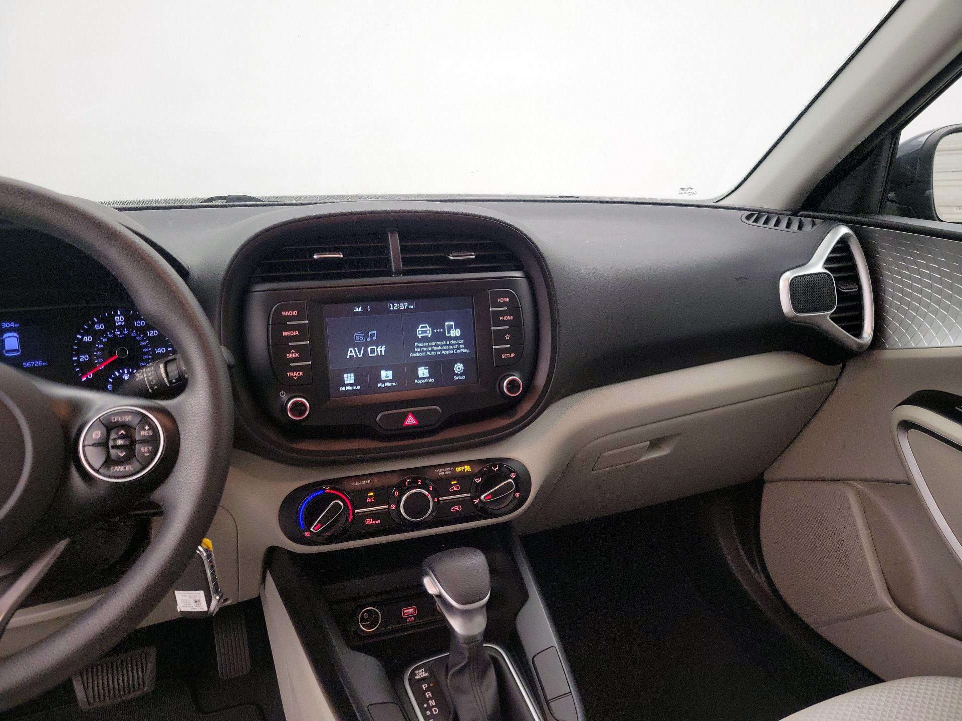 Thumbnail: 2020 Kia Soul - 9