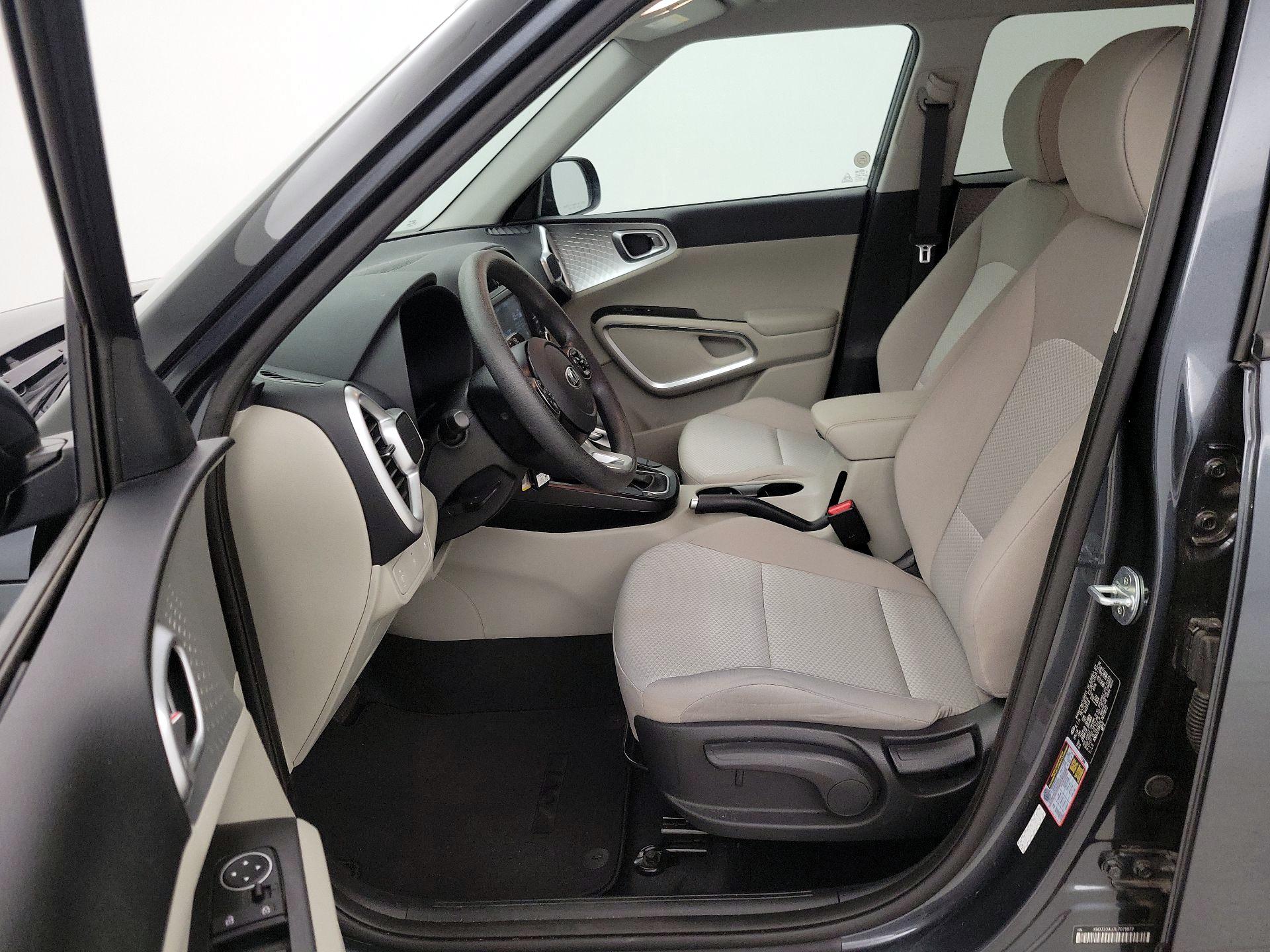Thumbnail: 2020 Kia Soul - 11