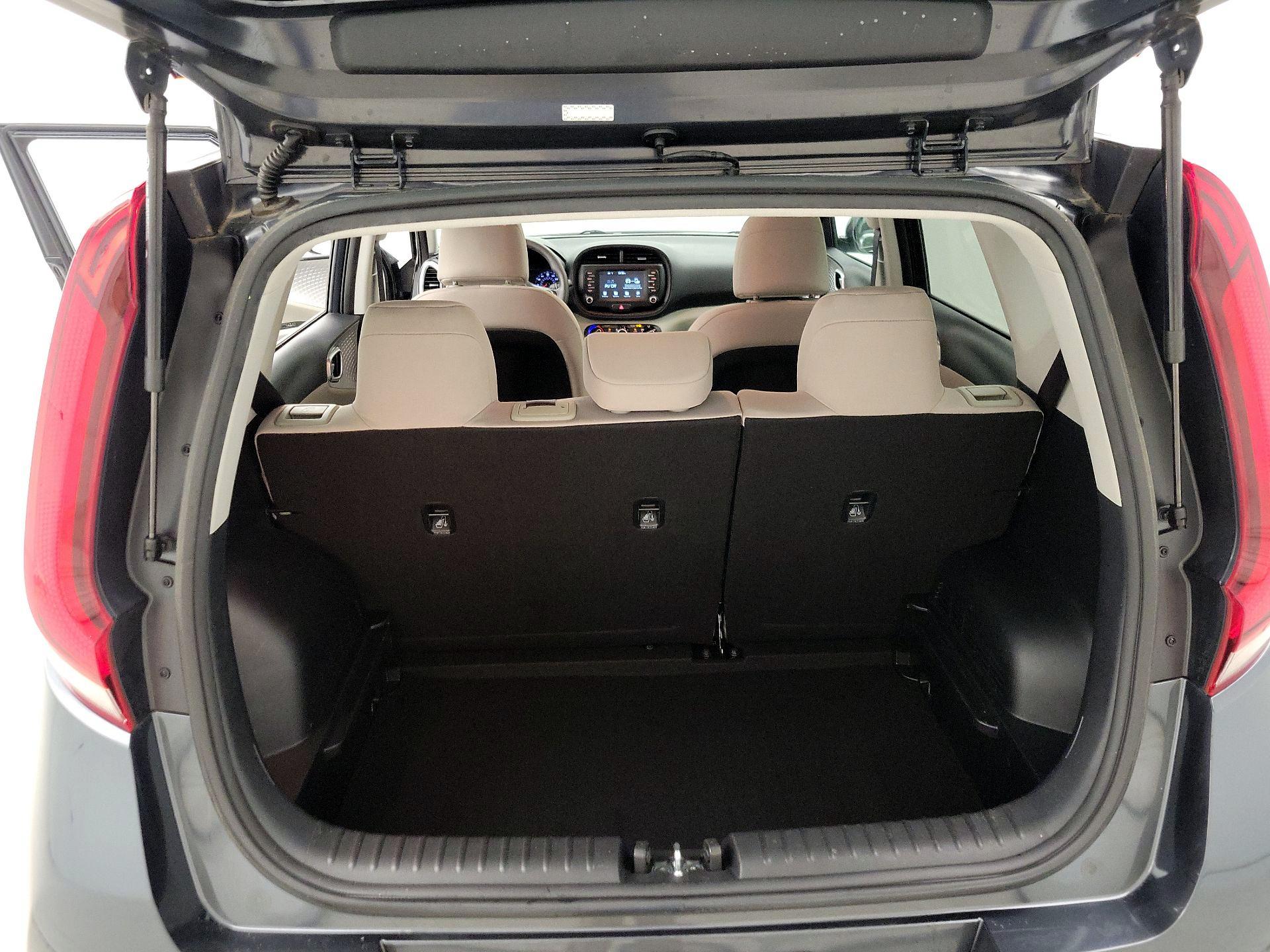 Thumbnail: 2020 Kia Soul - 20