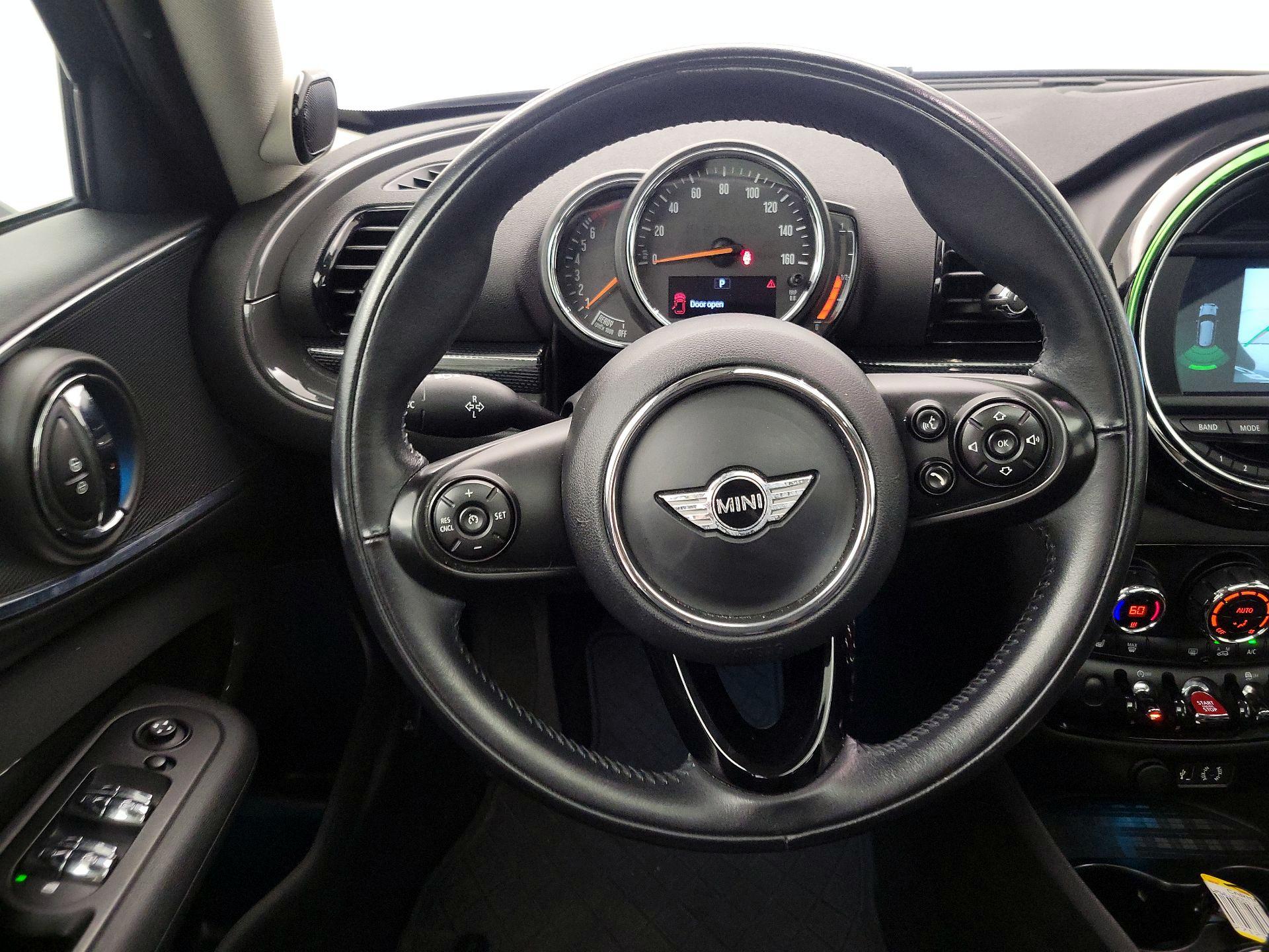 Thumbnail: 2018 MINI Cooper Clubman - 10