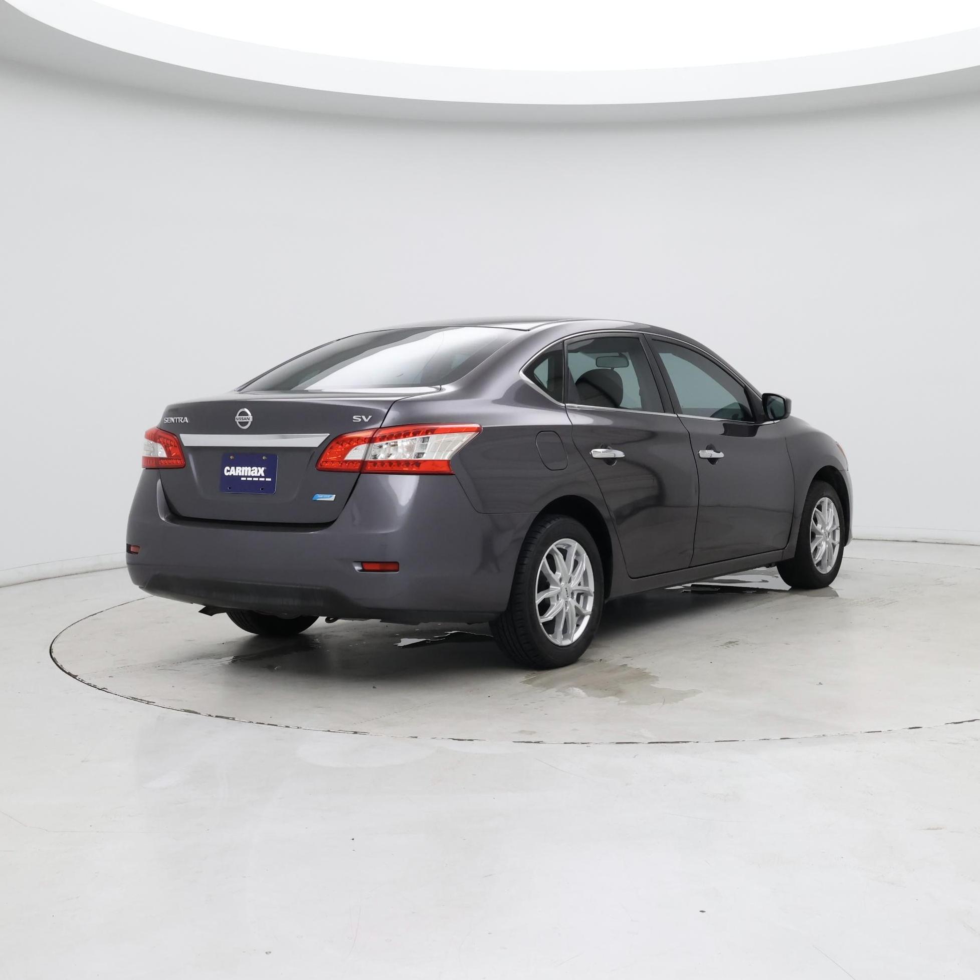Thumbnail: 2014 Nissan Sentra - 8