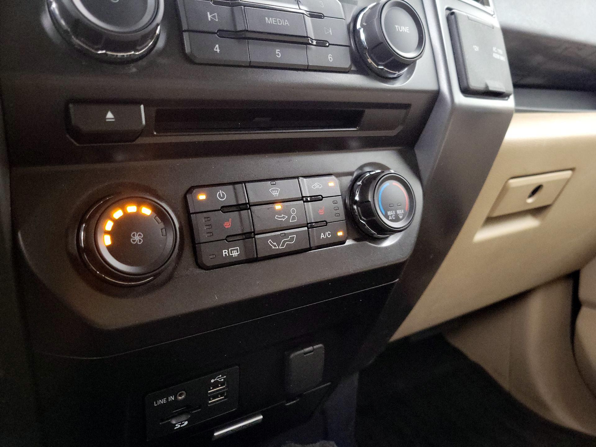 Thumbnail: 2015 Ford F-150 - 16