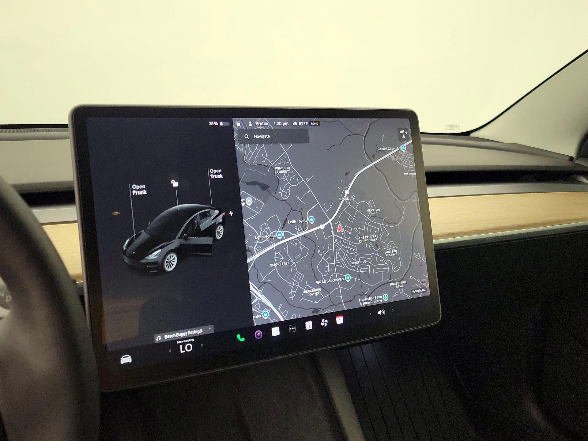 Thumbnail: 2021 Tesla Model 3 - 14