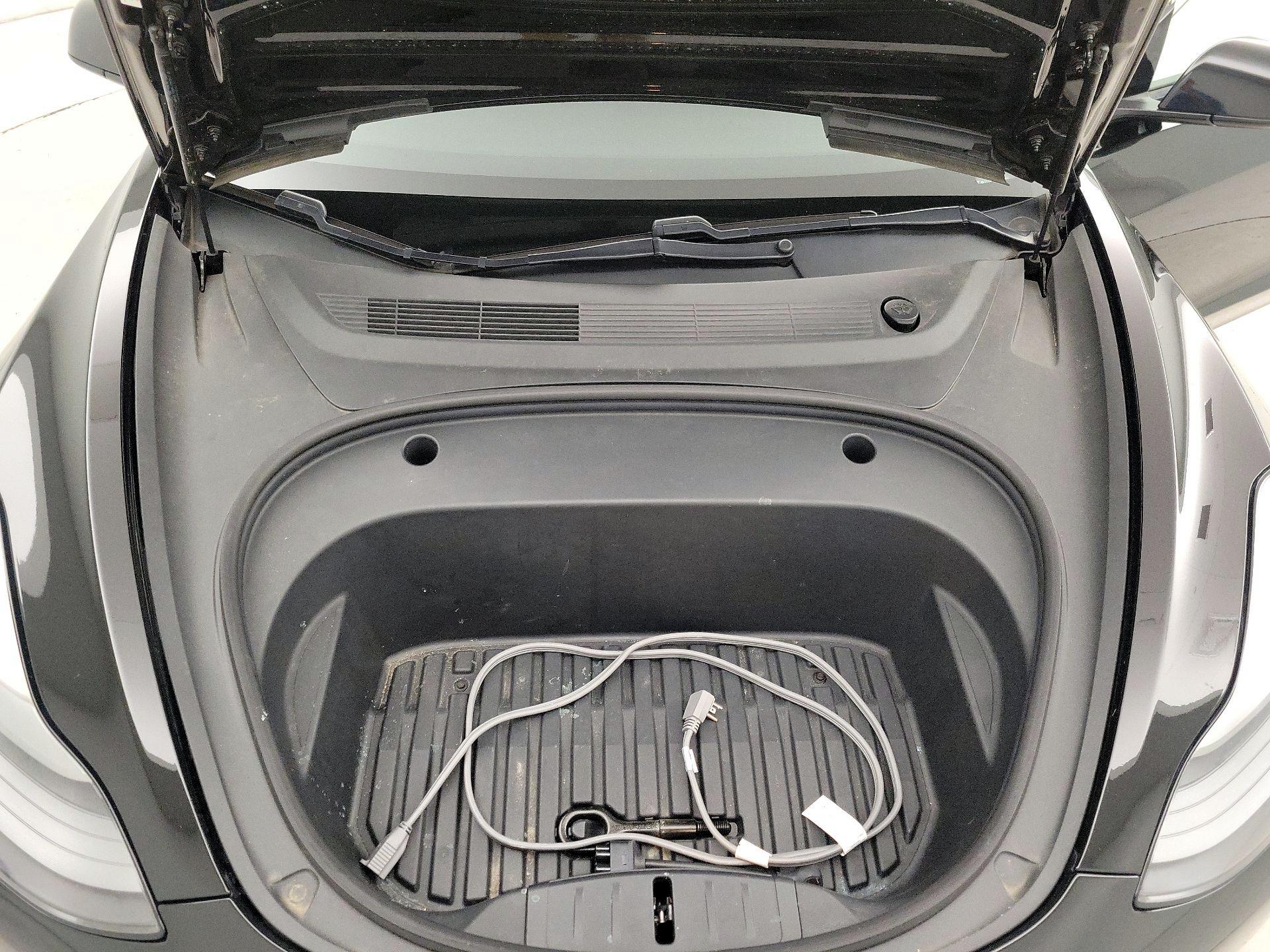Thumbnail: 2021 Tesla Model 3 - 20