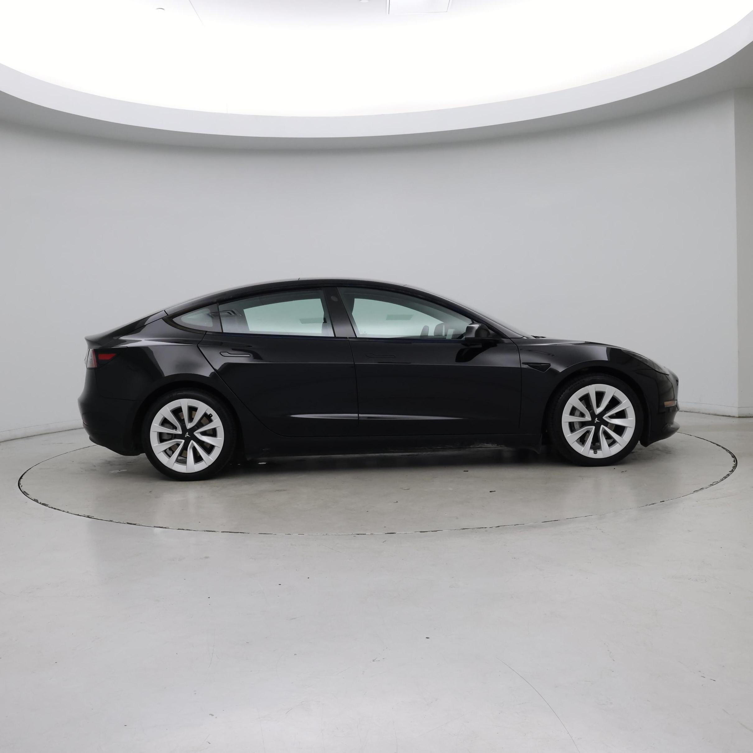 Thumbnail: 2021 Tesla Model 3 - 7
