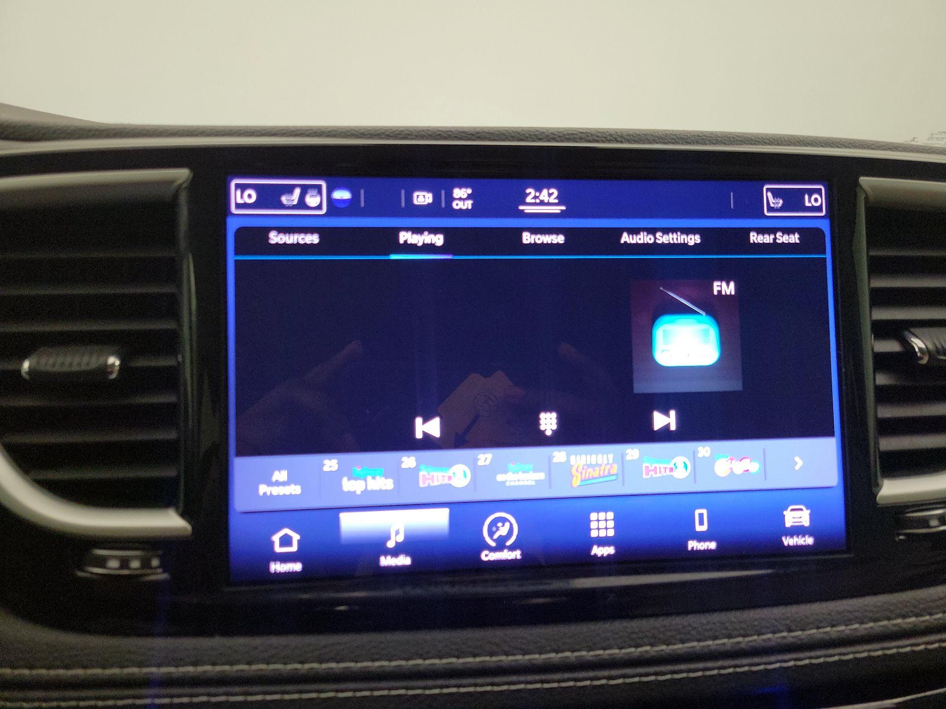 Thumbnail: 2021 Chrysler Pacifica - 15
