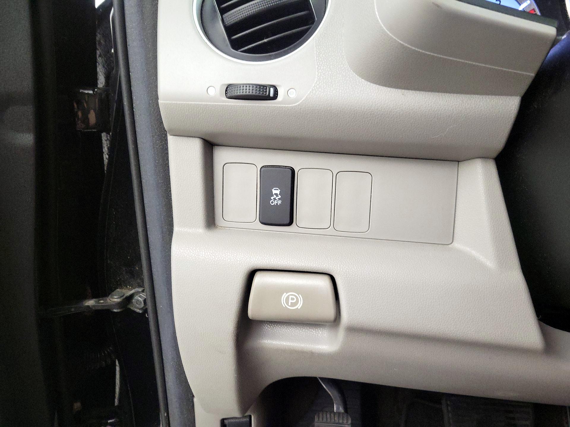 Thumbnail: 2014 Honda Pilot - 13
