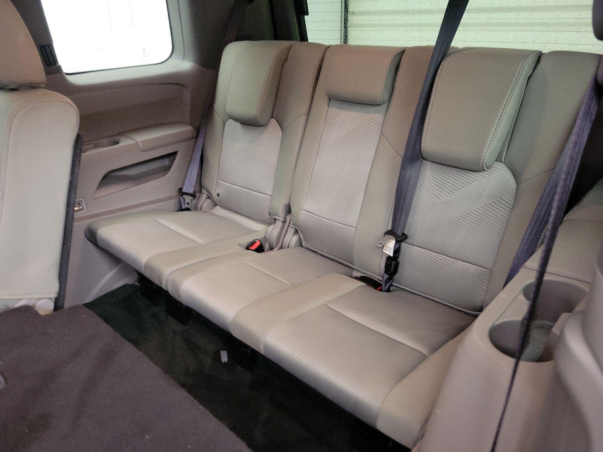 Thumbnail: 2014 Honda Pilot - 20