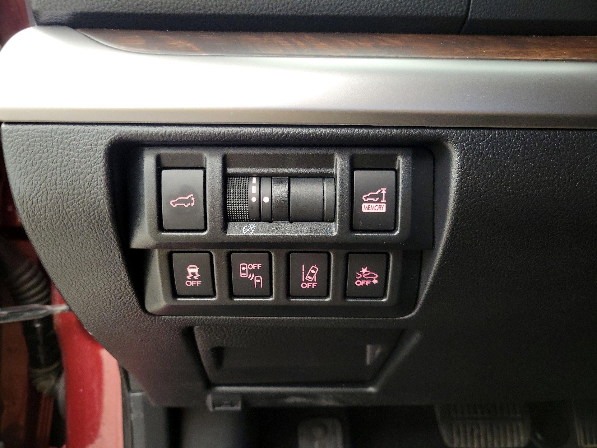 Thumbnail: 2019 Subaru Outback - 13