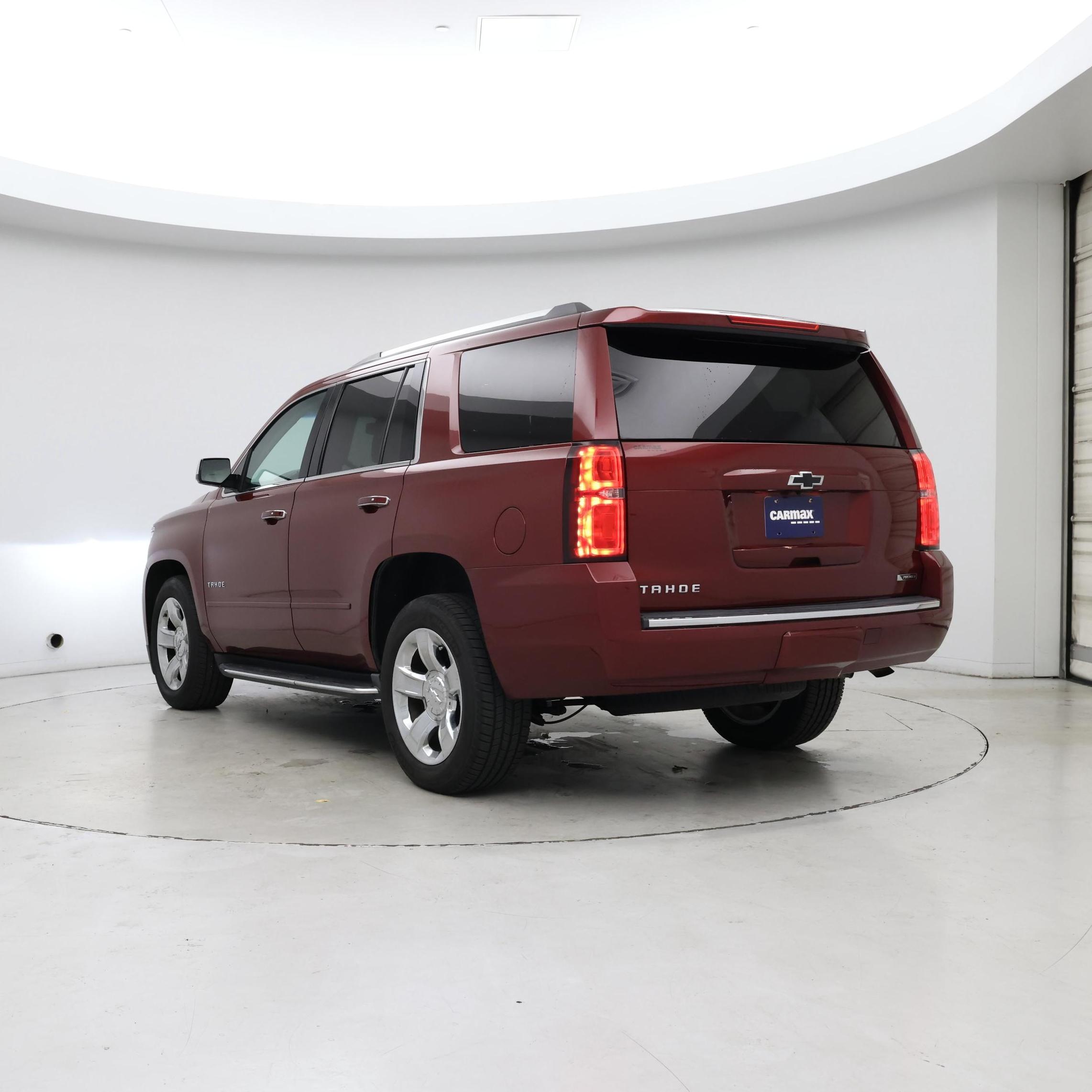 Thumbnail: 2017 Chevrolet Tahoe - 2