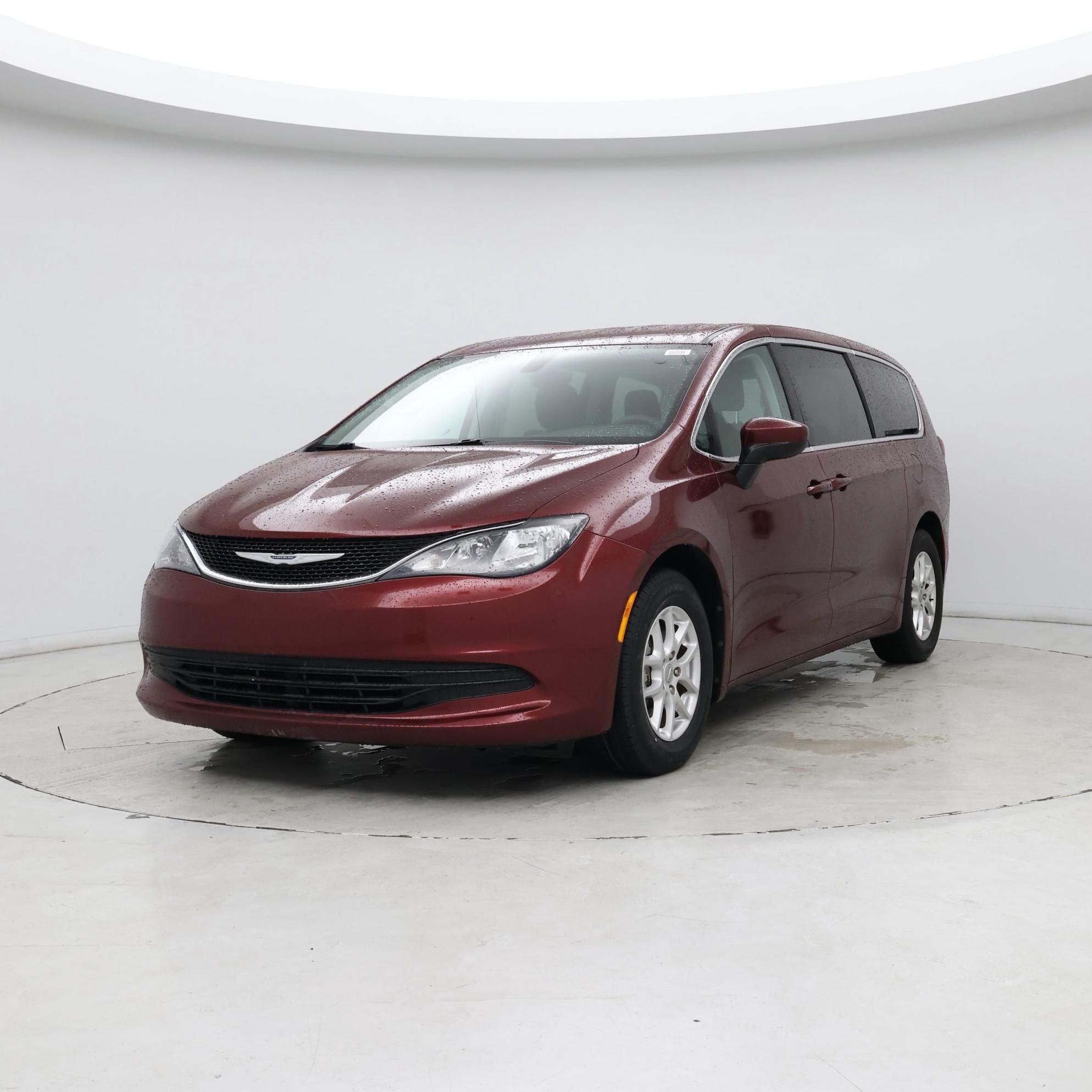 Thumbnail: 2017 Chrysler Pacifica - 4