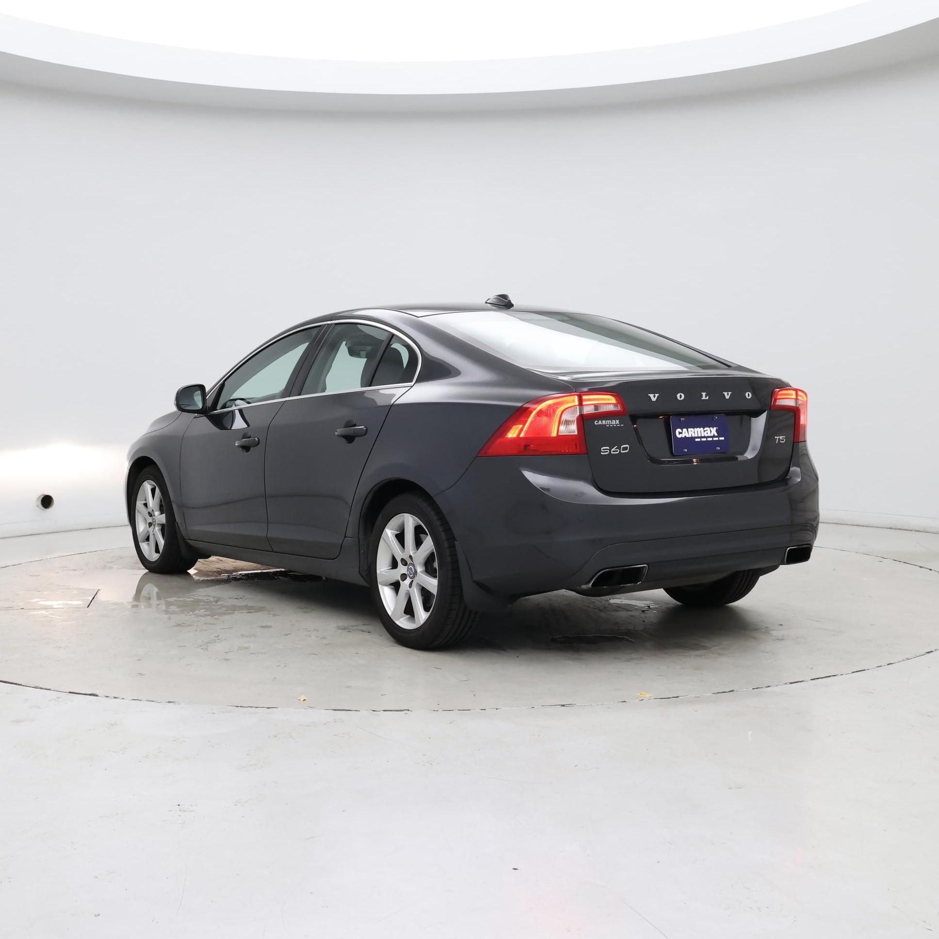 Thumbnail: 2016 Volvo S60 - 2
