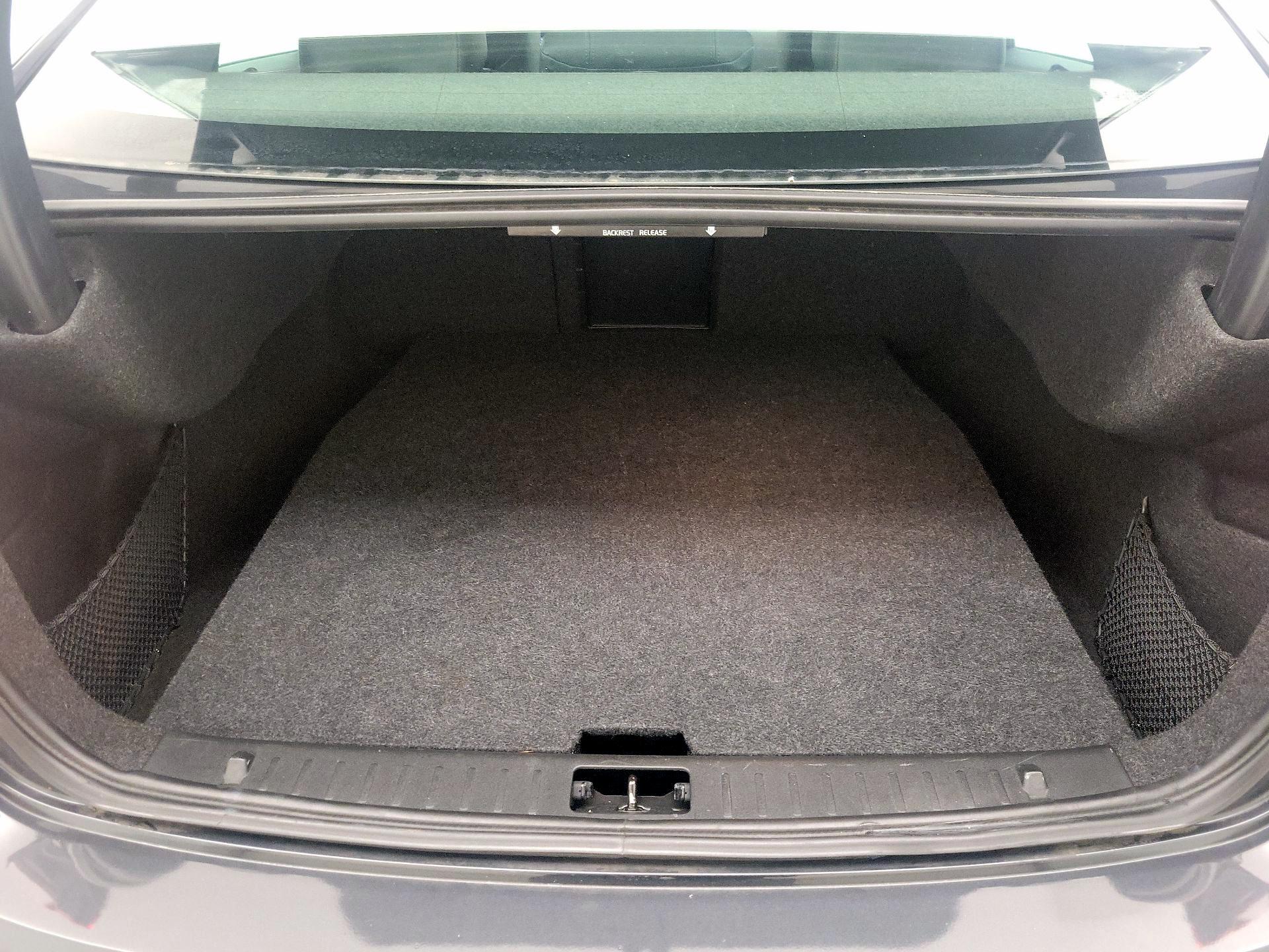Thumbnail: 2016 Volvo S60 - 19