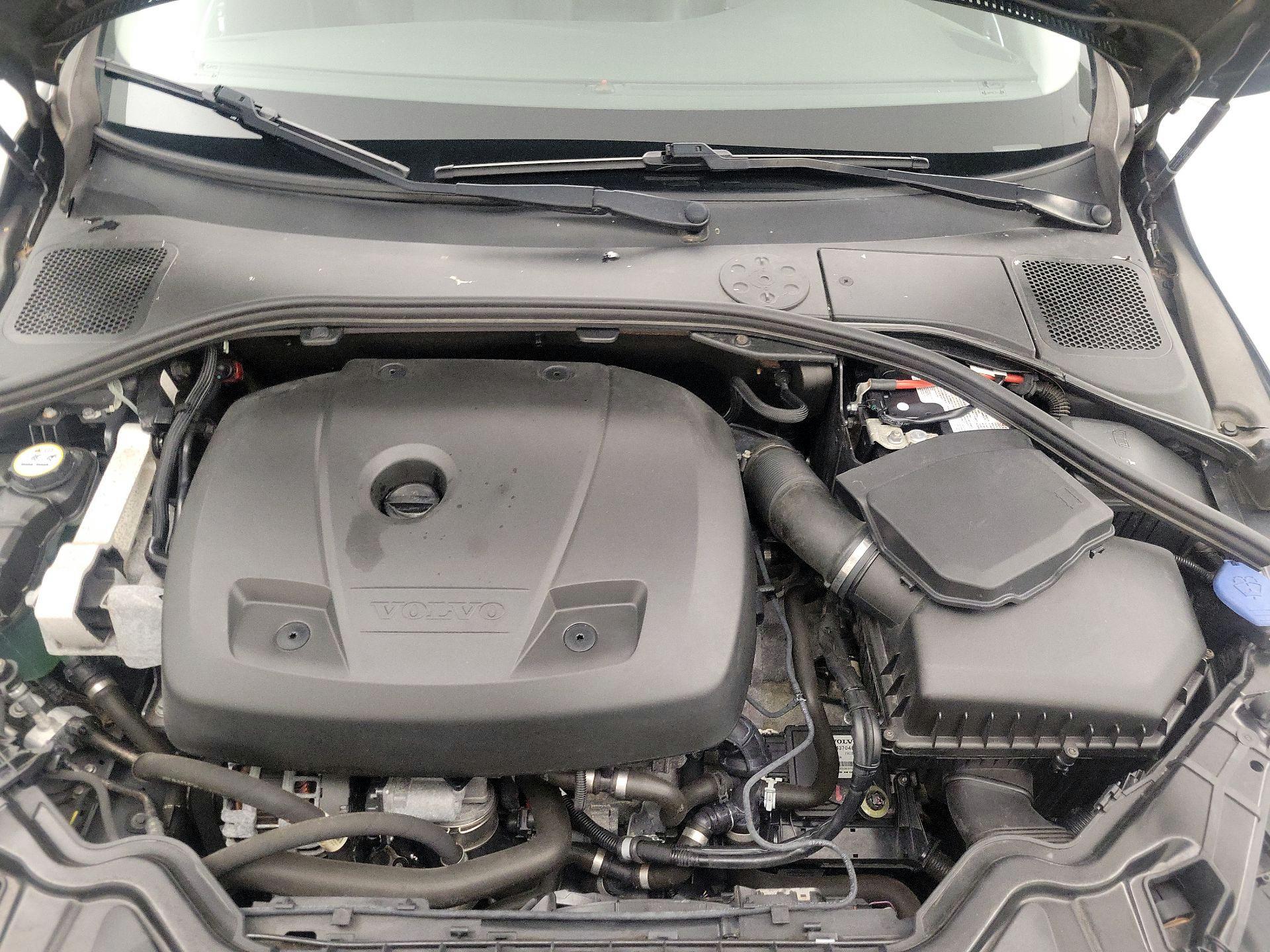 Thumbnail: 2016 Volvo S60 - 20