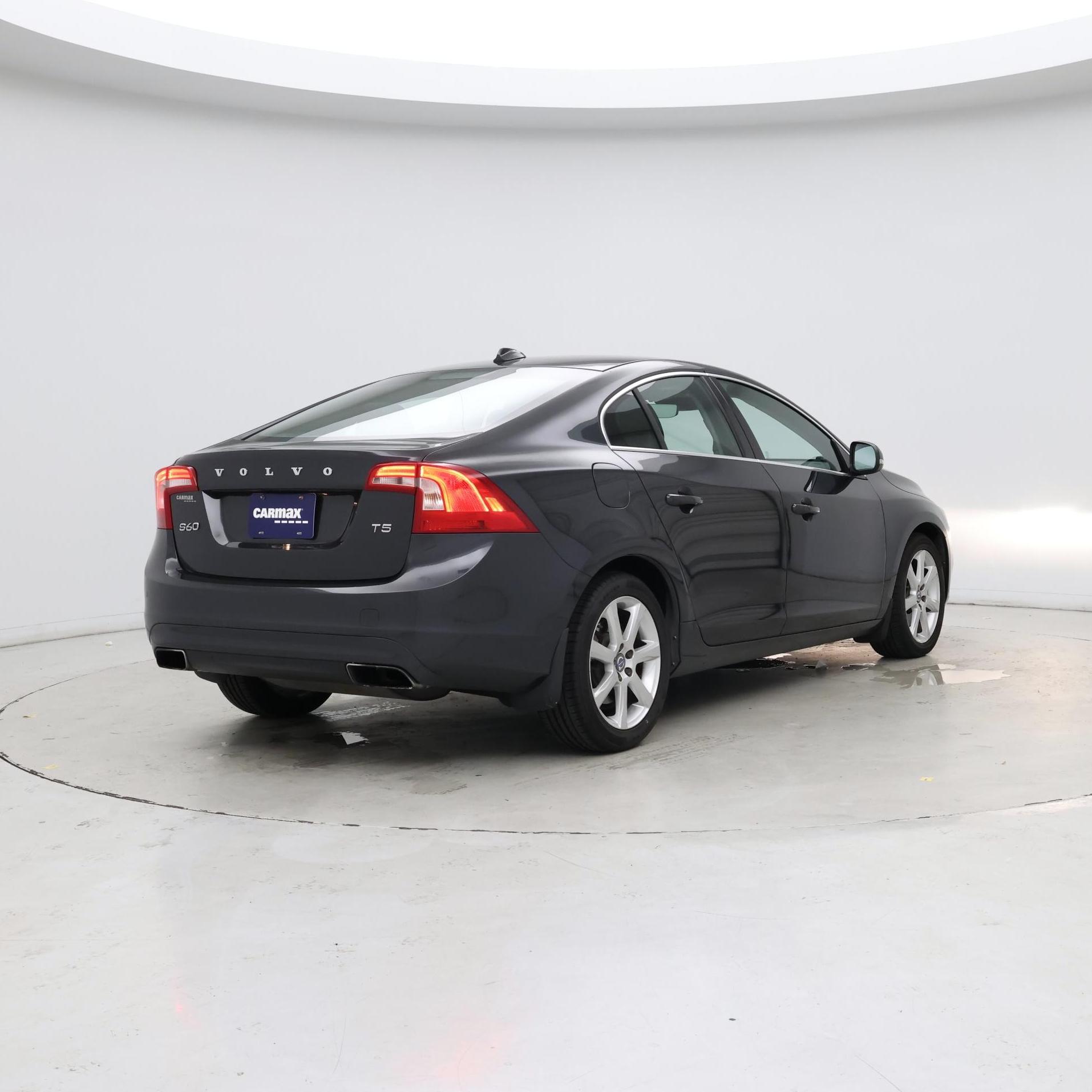 Thumbnail: 2016 Volvo S60 - 8