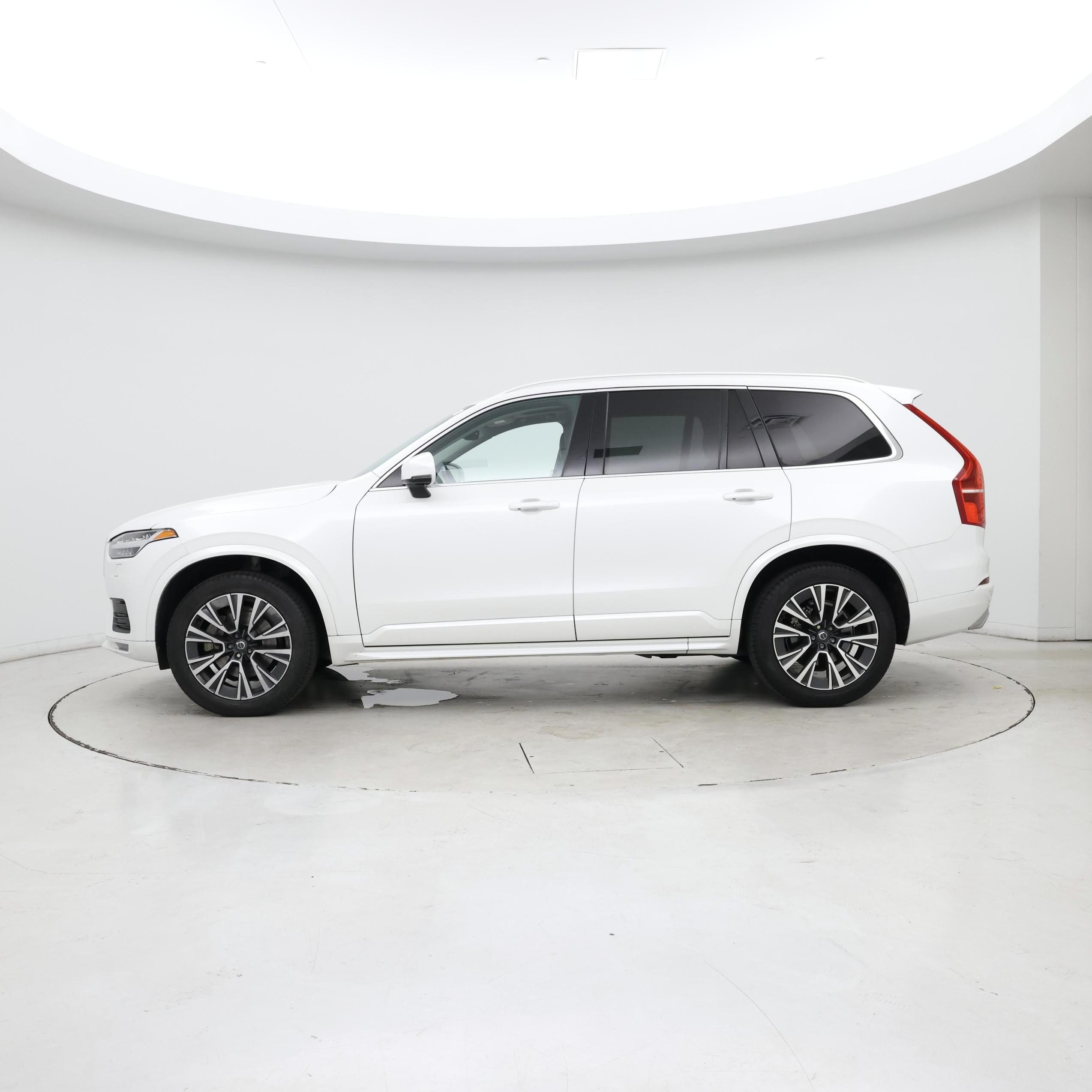 Thumbnail: 2020 Volvo XC90 - 3