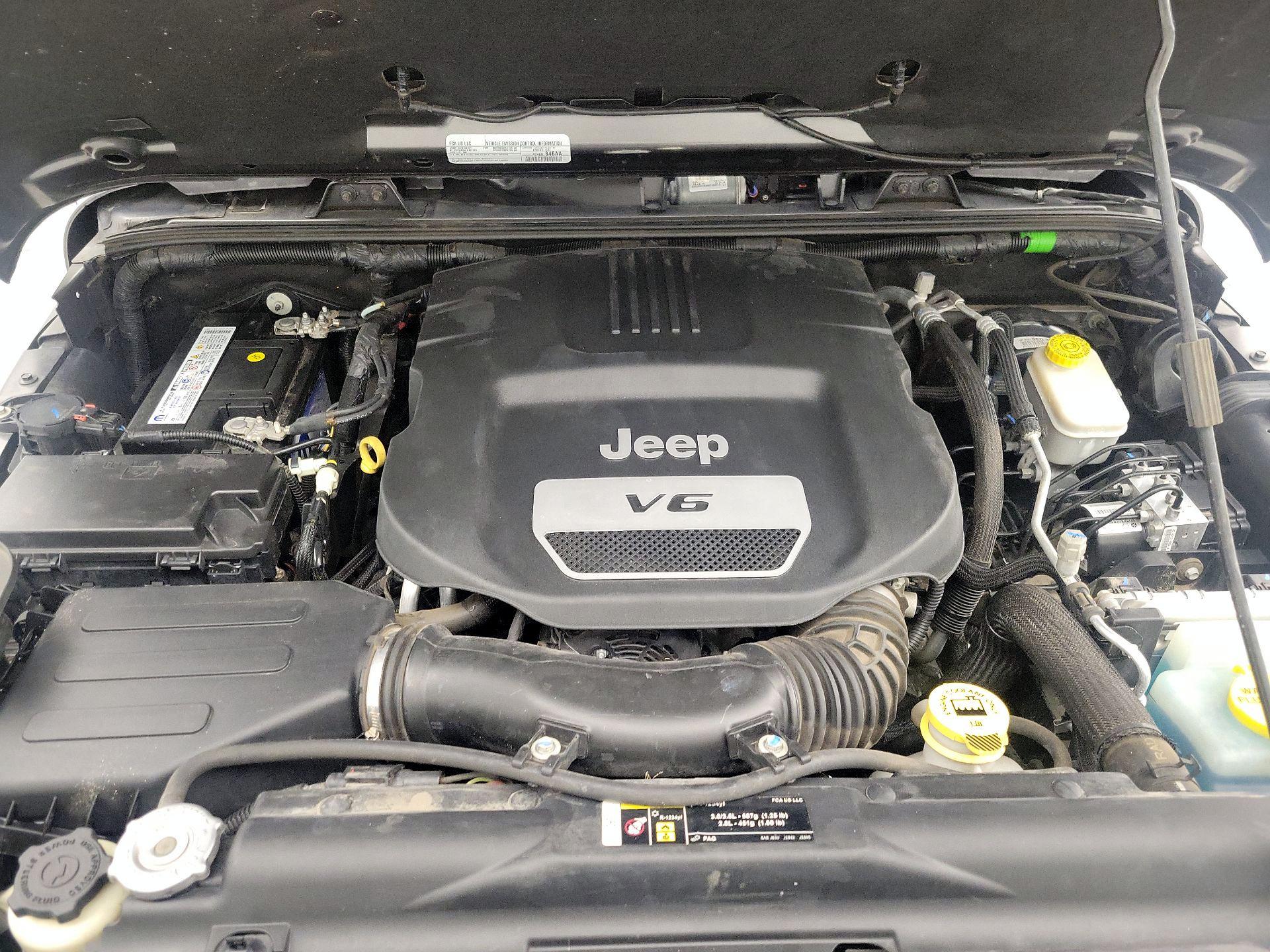 Thumbnail: 2017 Jeep Wrangler - 18