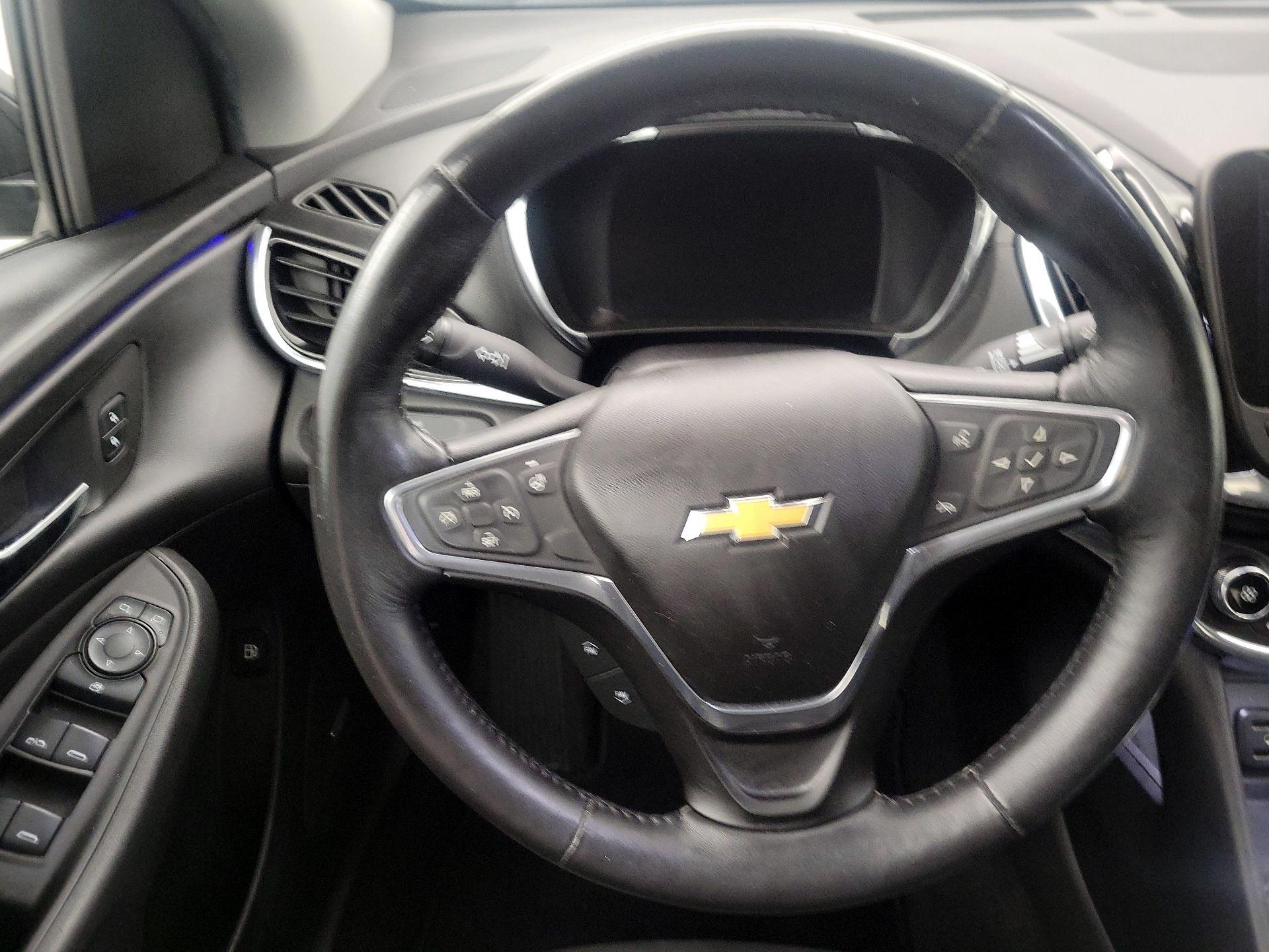 Thumbnail: 2016 Chevrolet Volt - 10