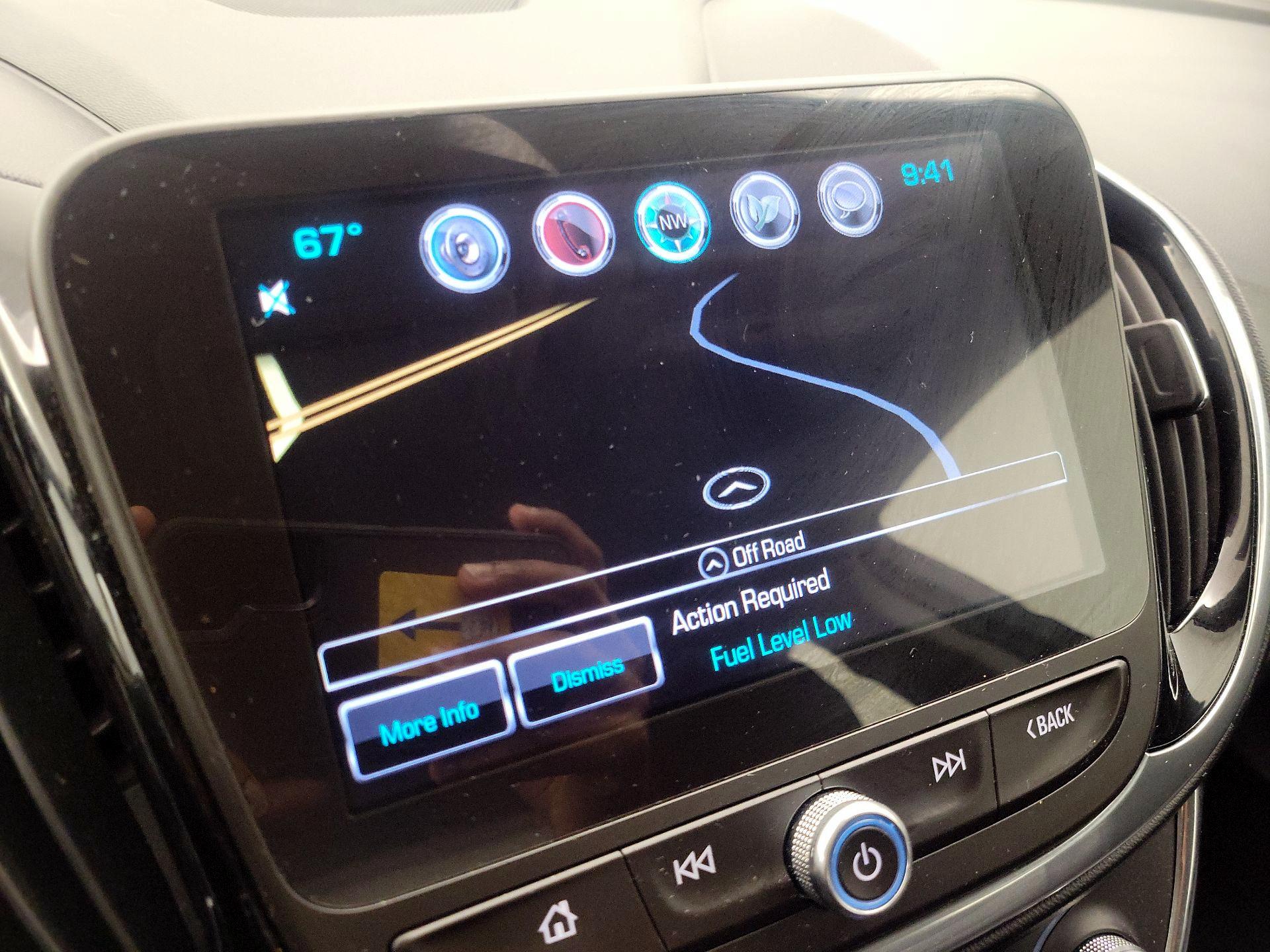 Thumbnail: 2016 Chevrolet Volt - 14