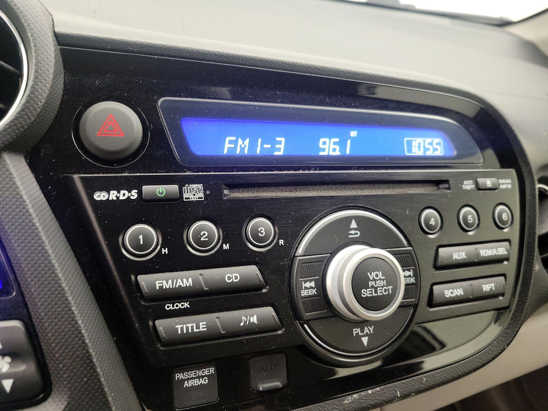 Thumbnail: 2013 Honda Insight - 14