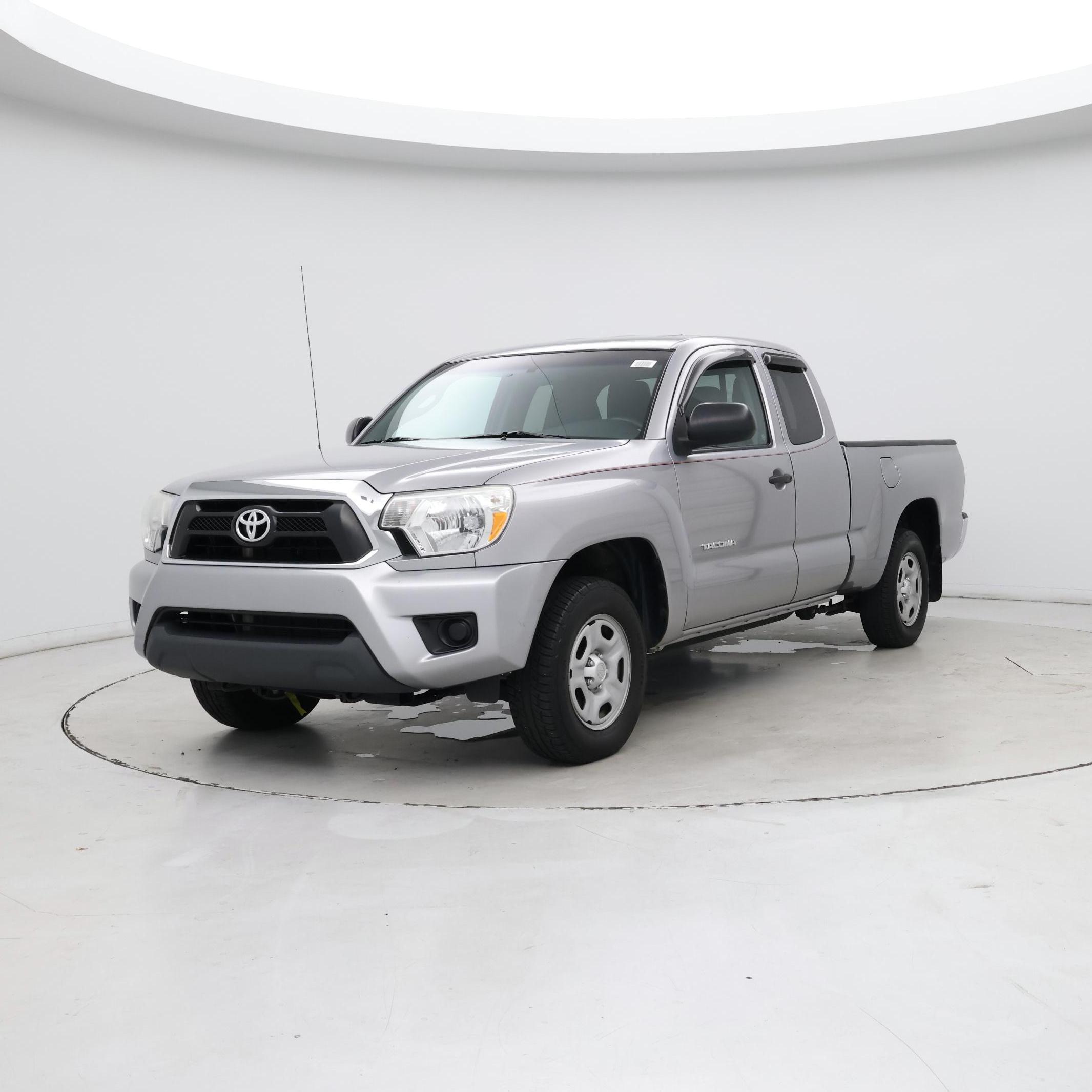 Thumbnail: 2014 Toyota Tacoma - 4
