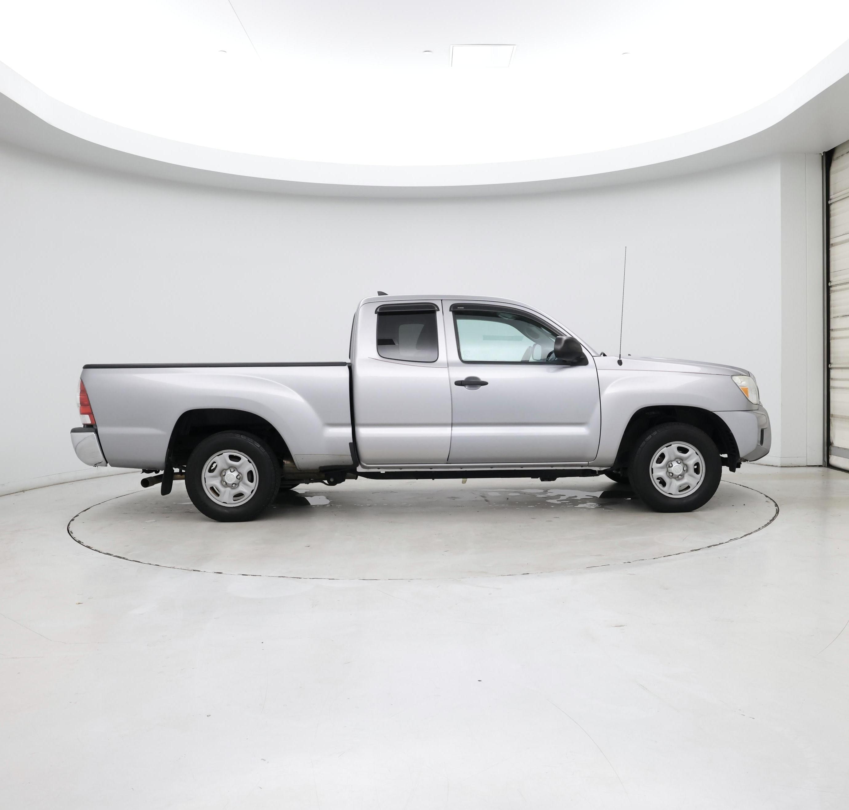 Thumbnail: 2014 Toyota Tacoma - 7