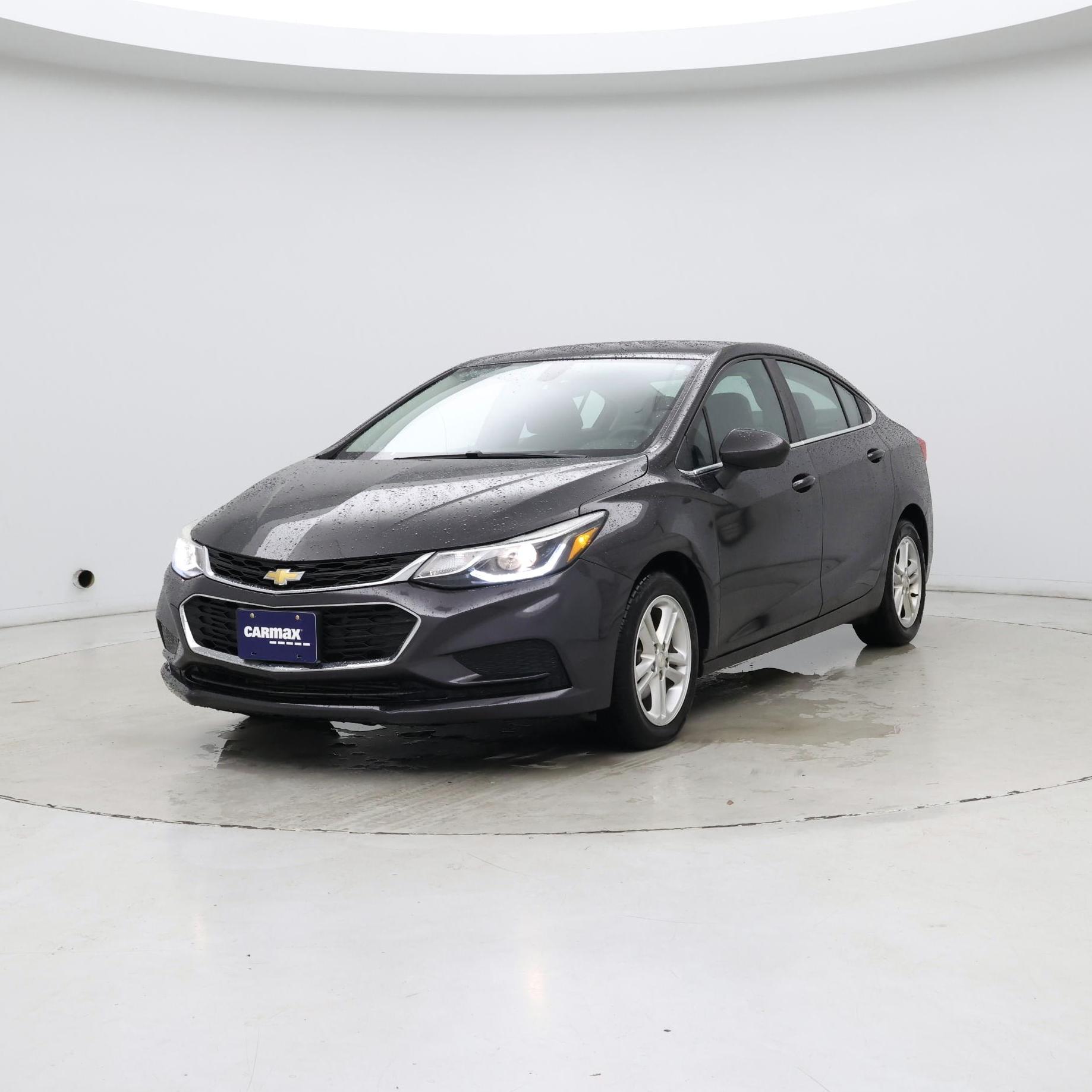 Thumbnail: 2017 Chevrolet Cruze - 4