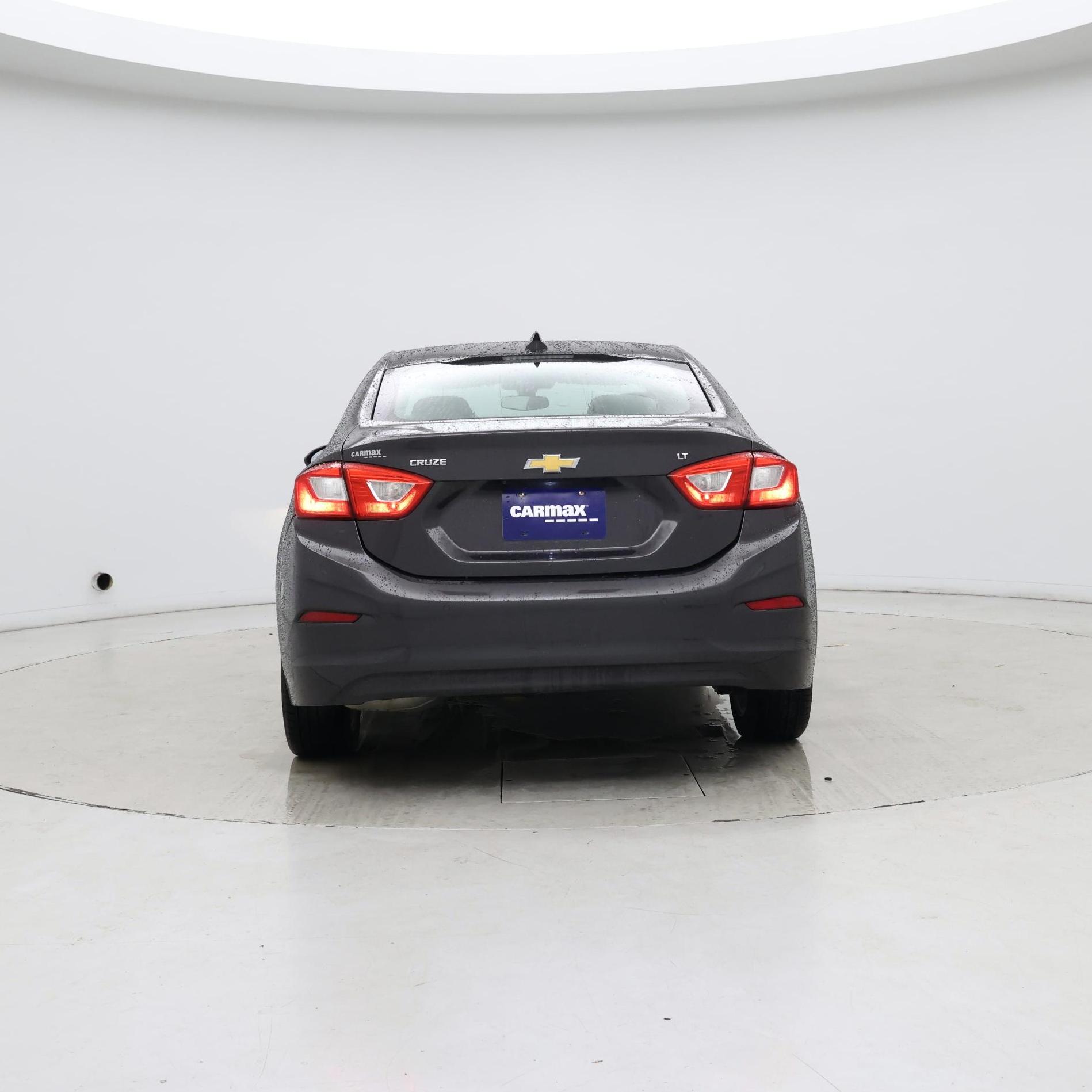 Thumbnail: 2017 Chevrolet Cruze - 6