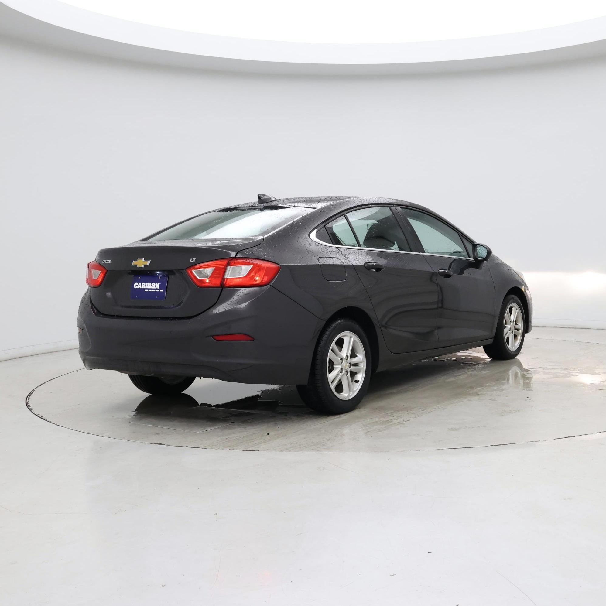 Thumbnail: 2017 Chevrolet Cruze - 8