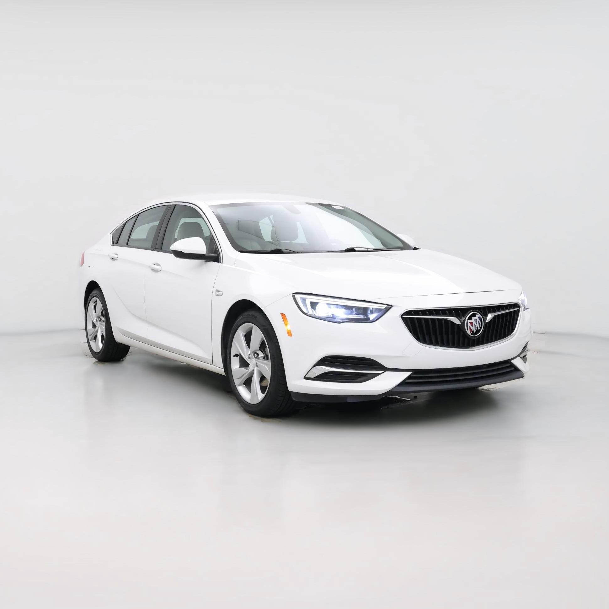 Thumbnail: 2019 Buick Regal - 1