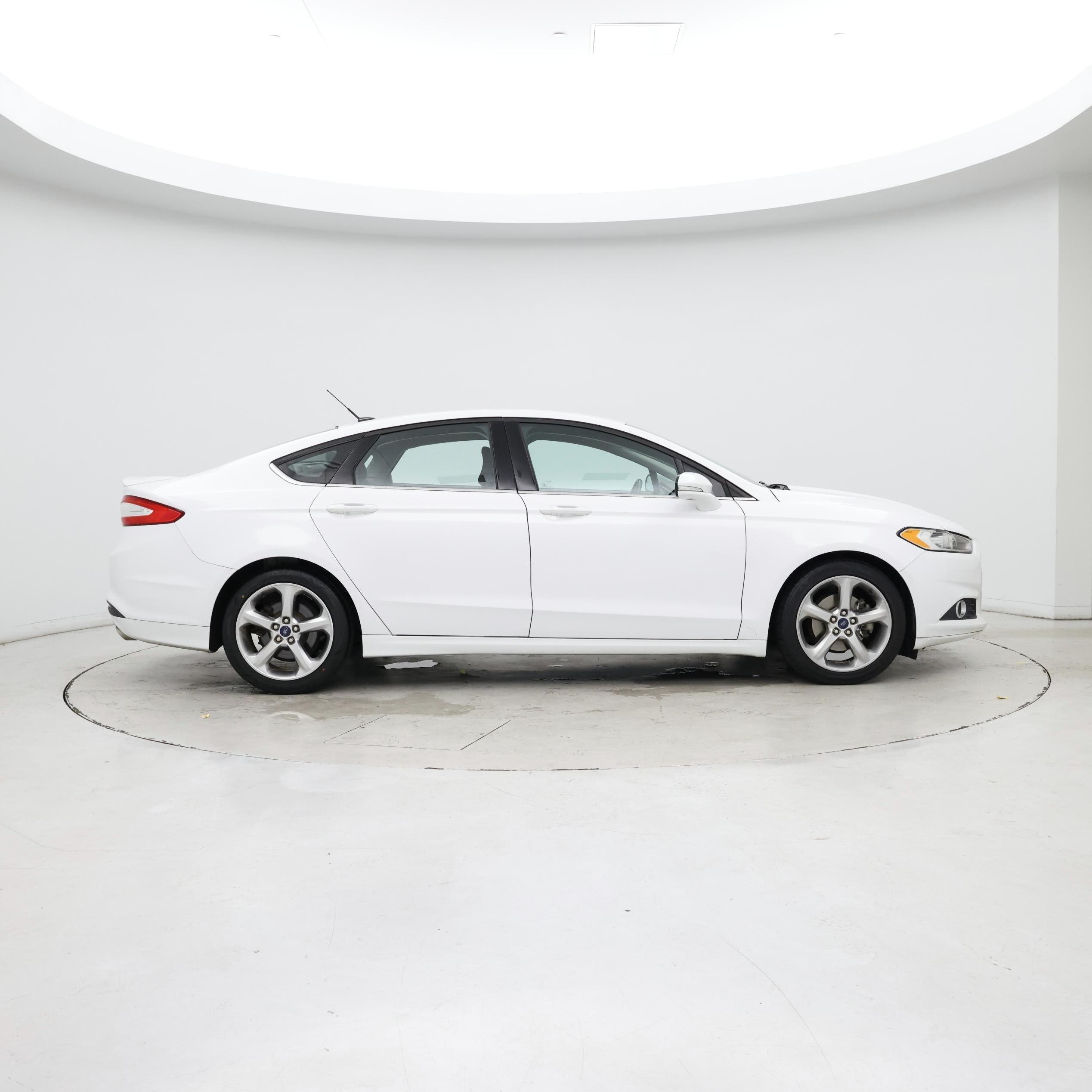 Thumbnail: 2015 Ford Fusion - 7