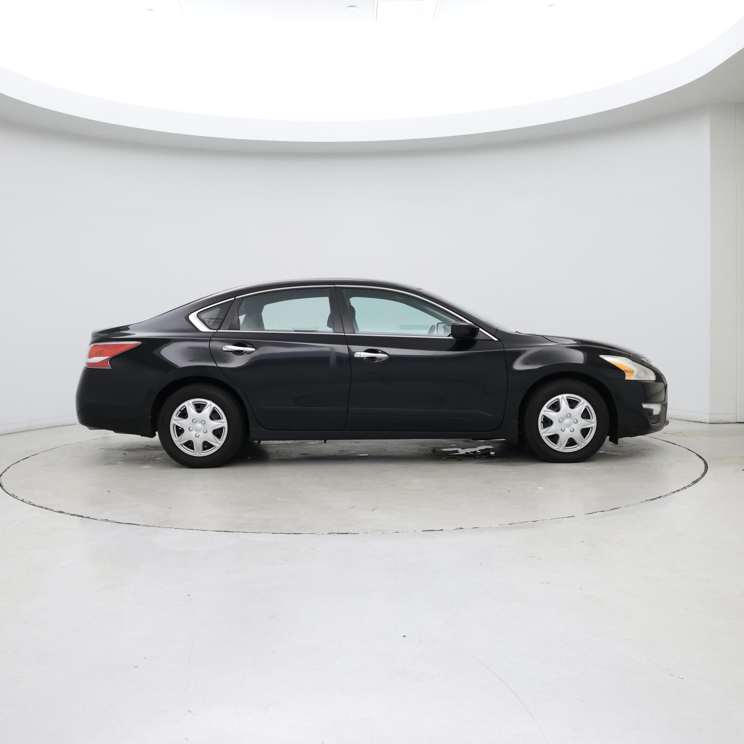 Thumbnail: 2015 Nissan Altima - 7