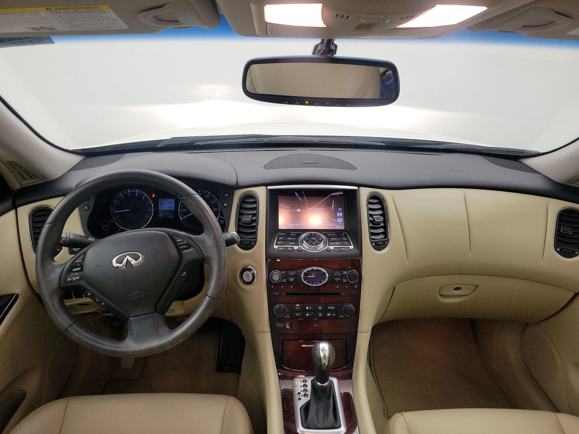 Thumbnail: 2016 INFINITI QX50 - 9