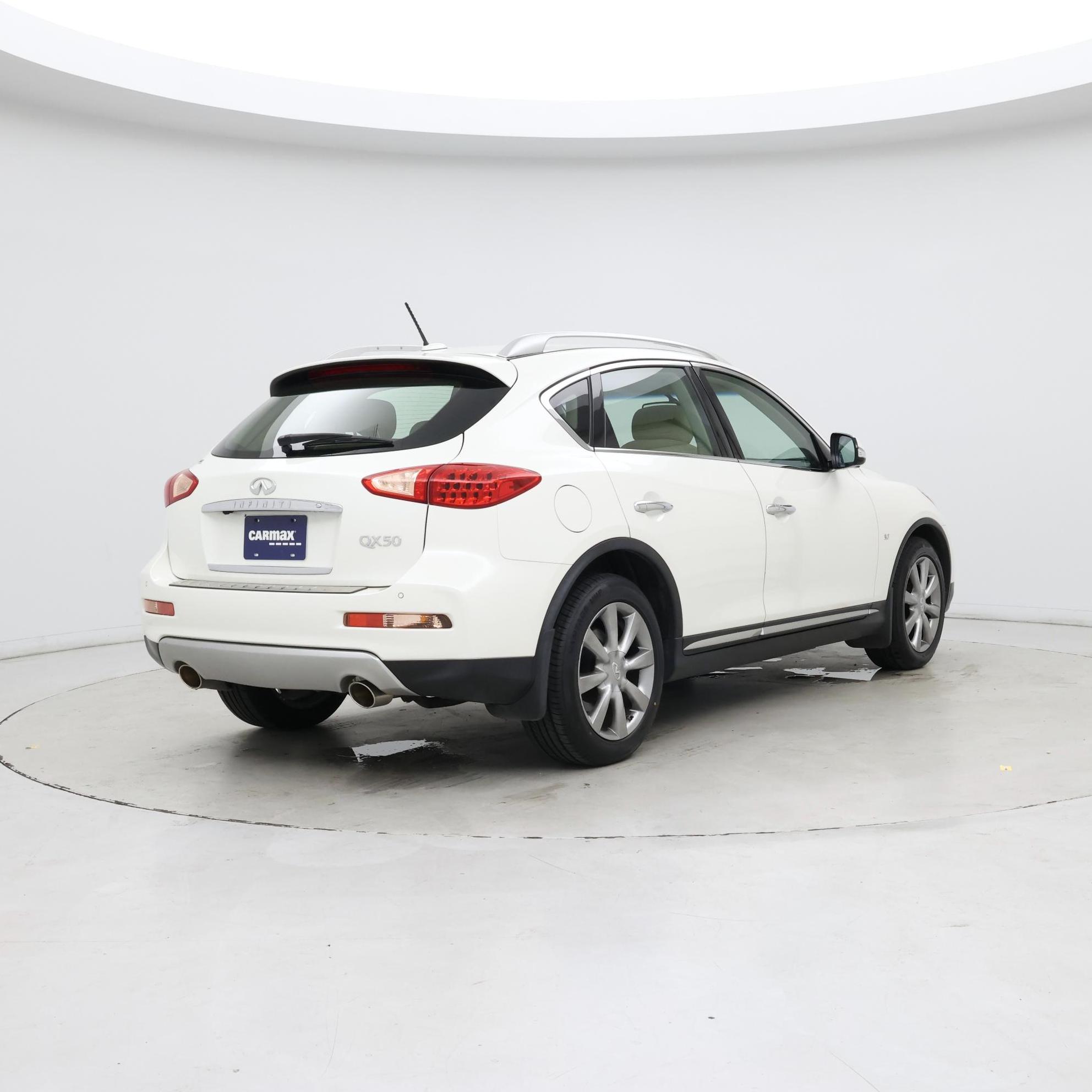 Thumbnail: 2016 INFINITI QX50 - 8
