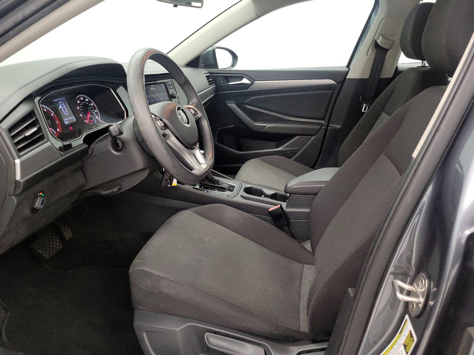 Thumbnail: 2019 Volkswagen Jetta - 11
