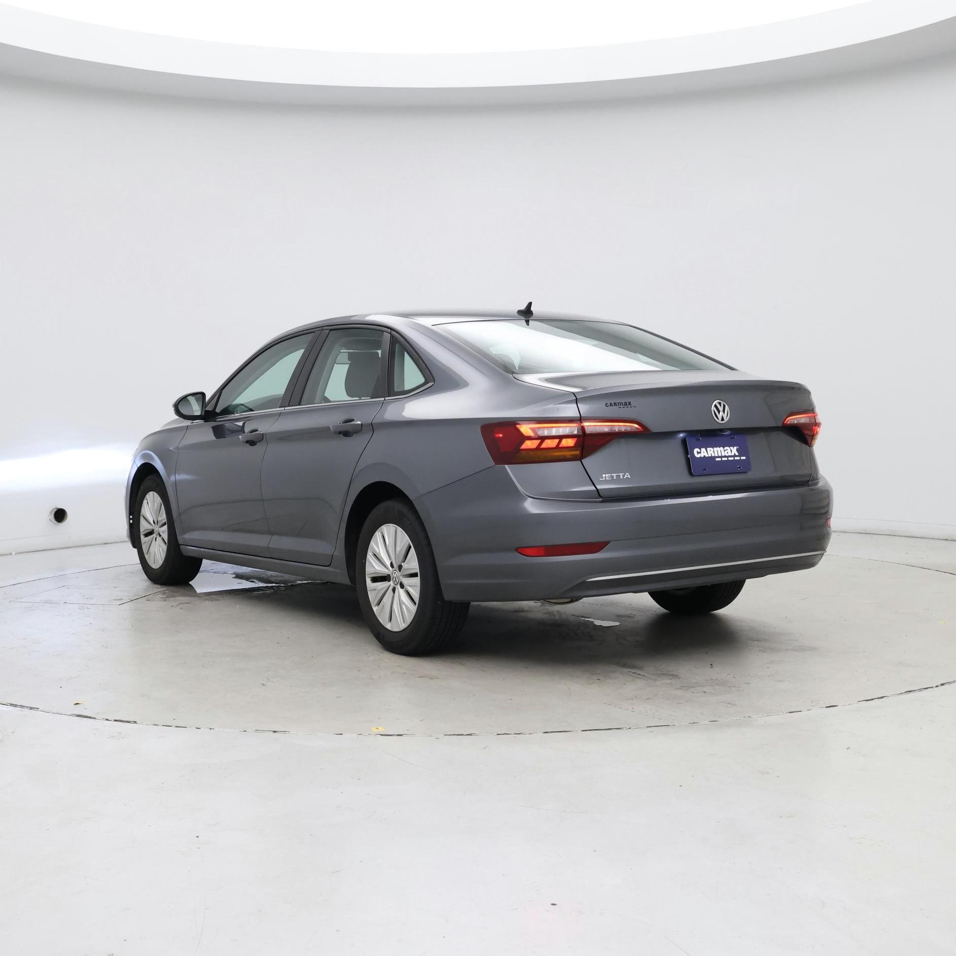 Thumbnail: 2019 Volkswagen Jetta - 2