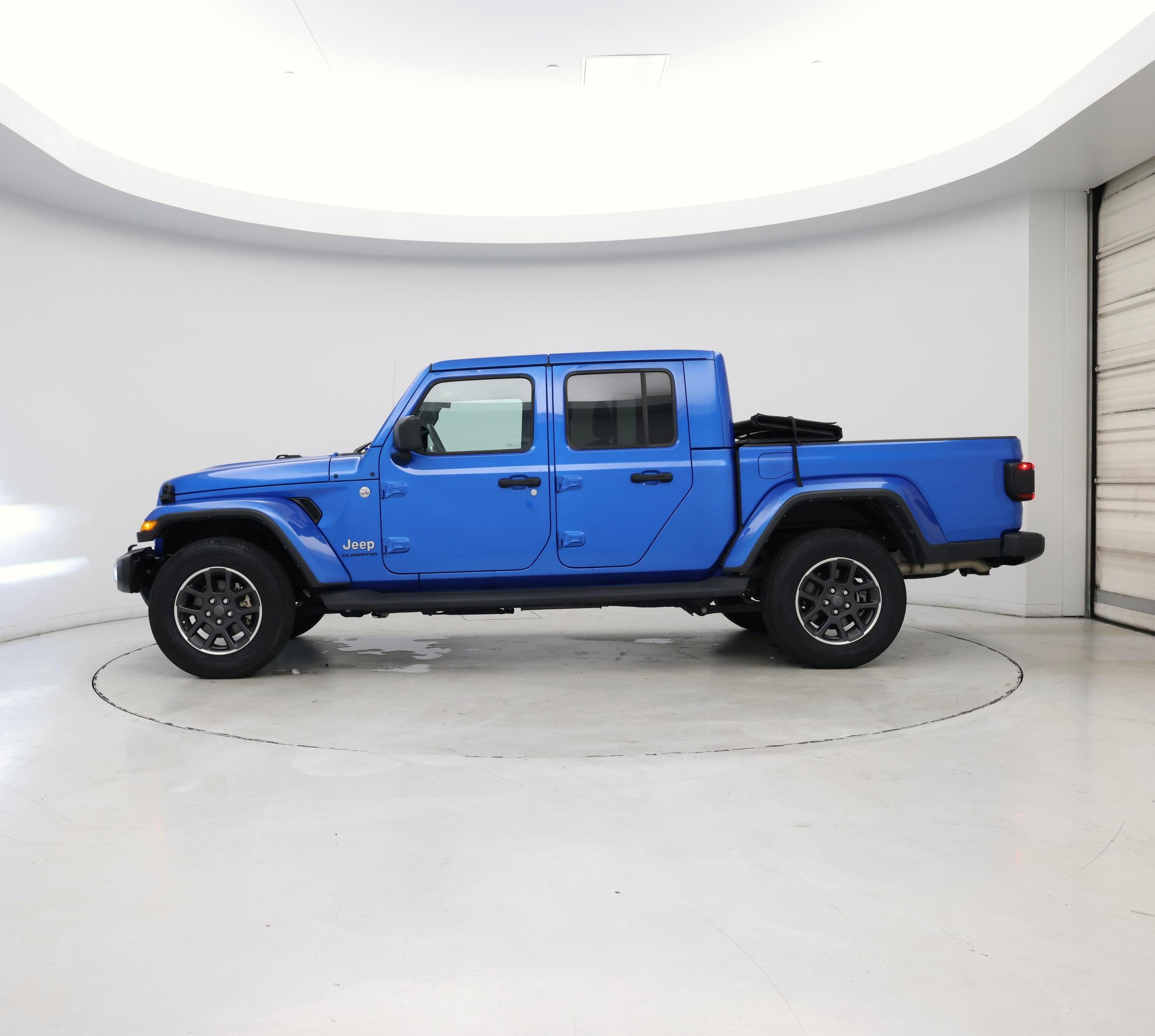 Thumbnail: 2022 Jeep Gladiator - 3