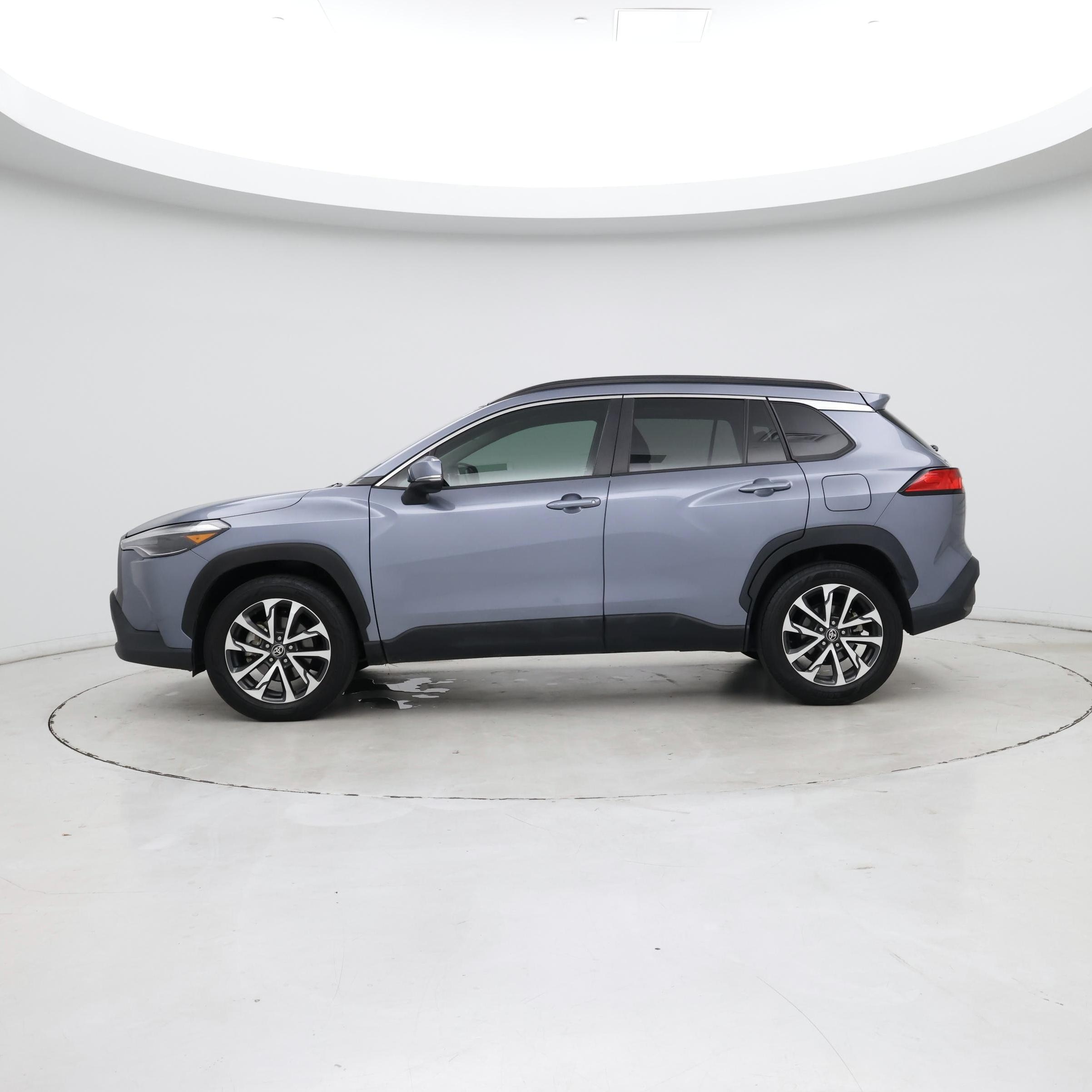 Thumbnail: 2022 Toyota Corolla Cross - 3