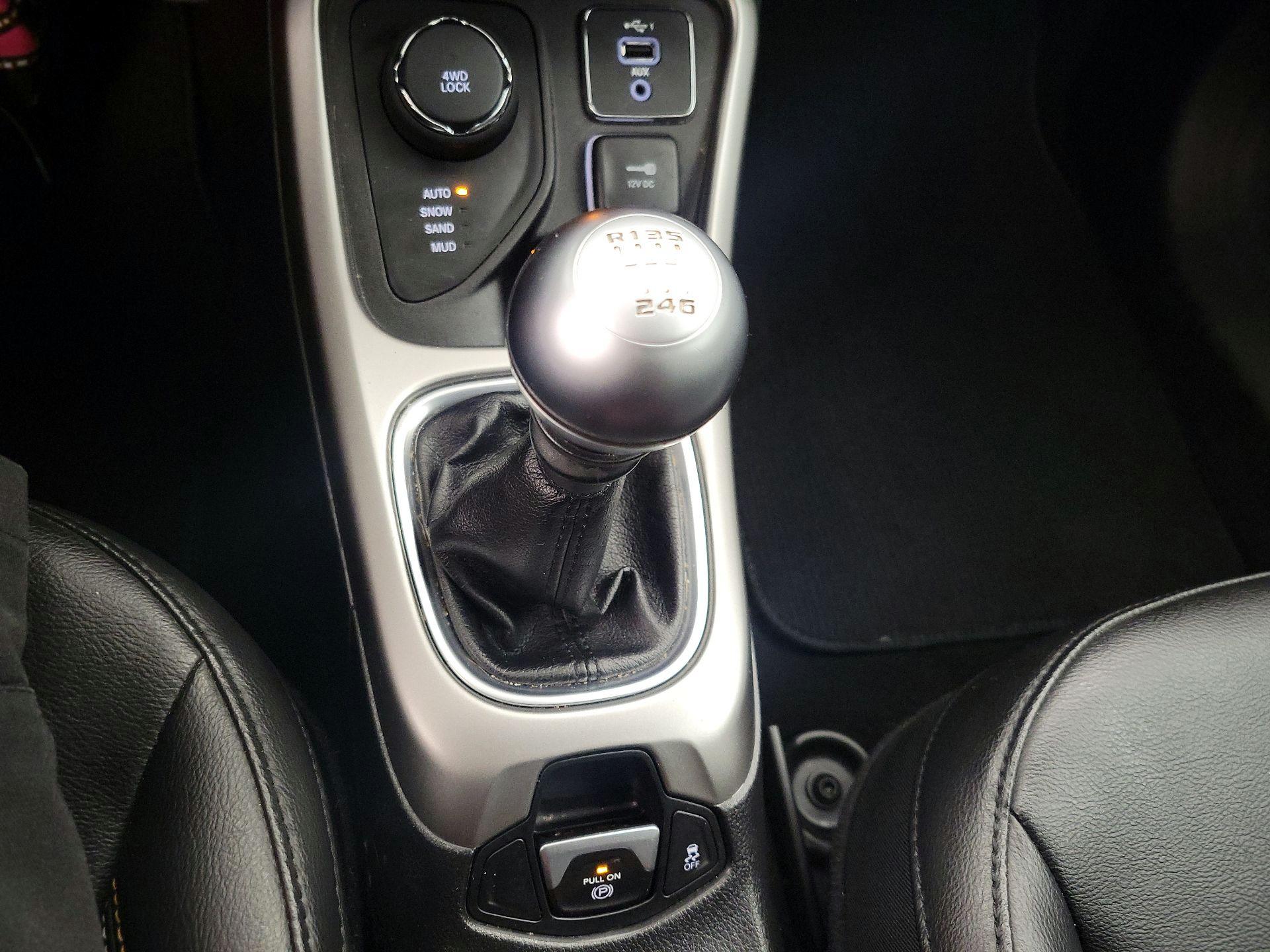 Thumbnail: 2019 Jeep Compass - 18